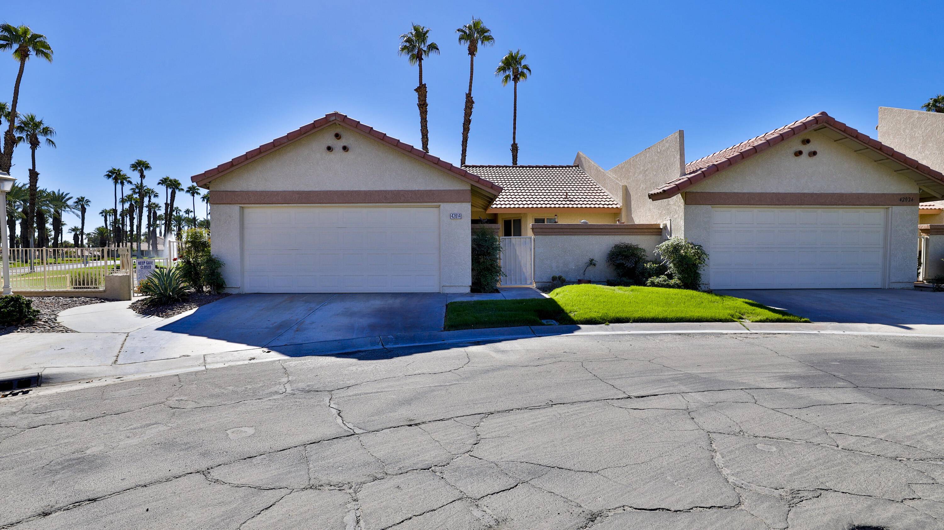 Palm Desert, CA 92211,42014 Sand Dune DR