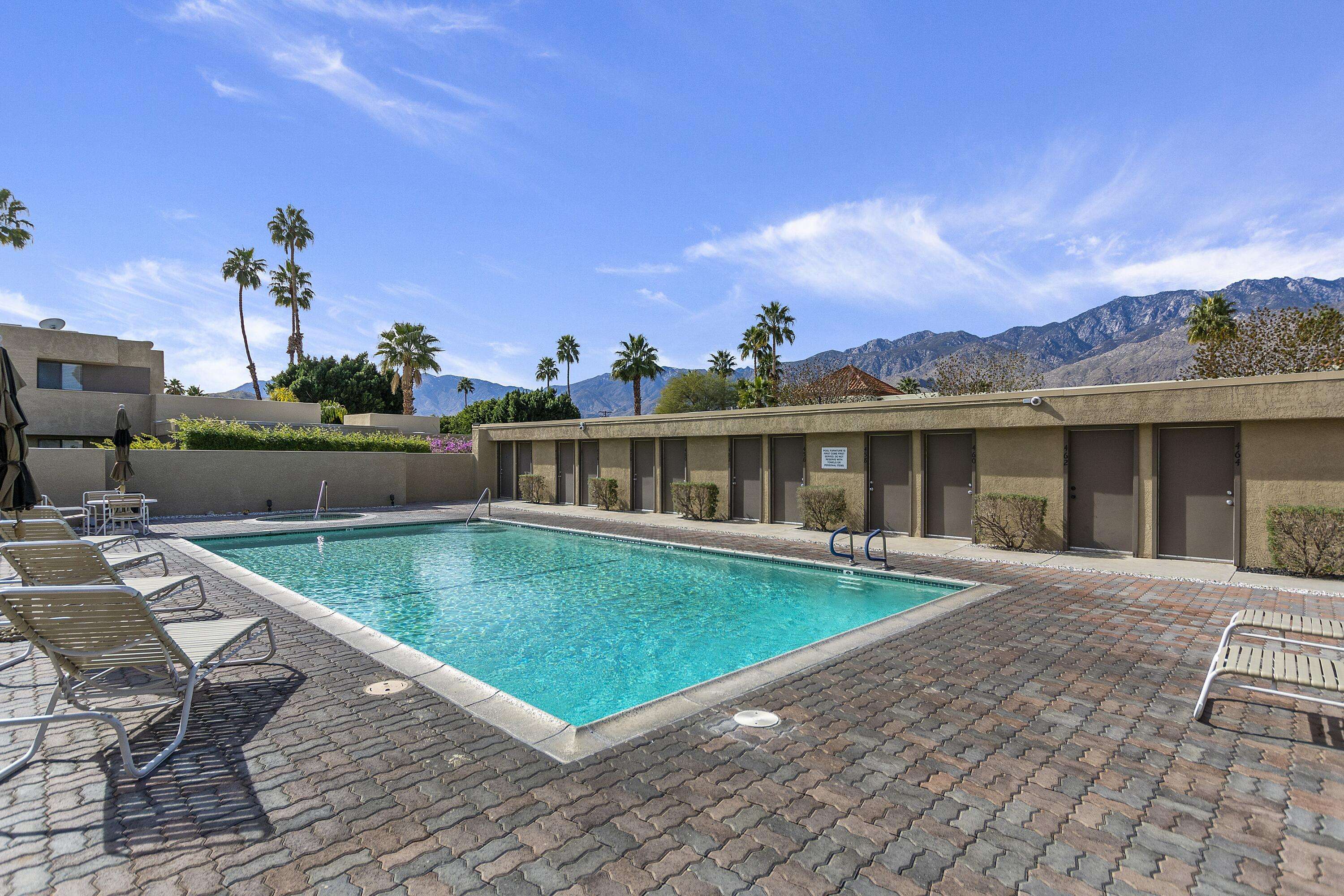 Palm Springs, CA 92262,429 E Bradshaw LN #51