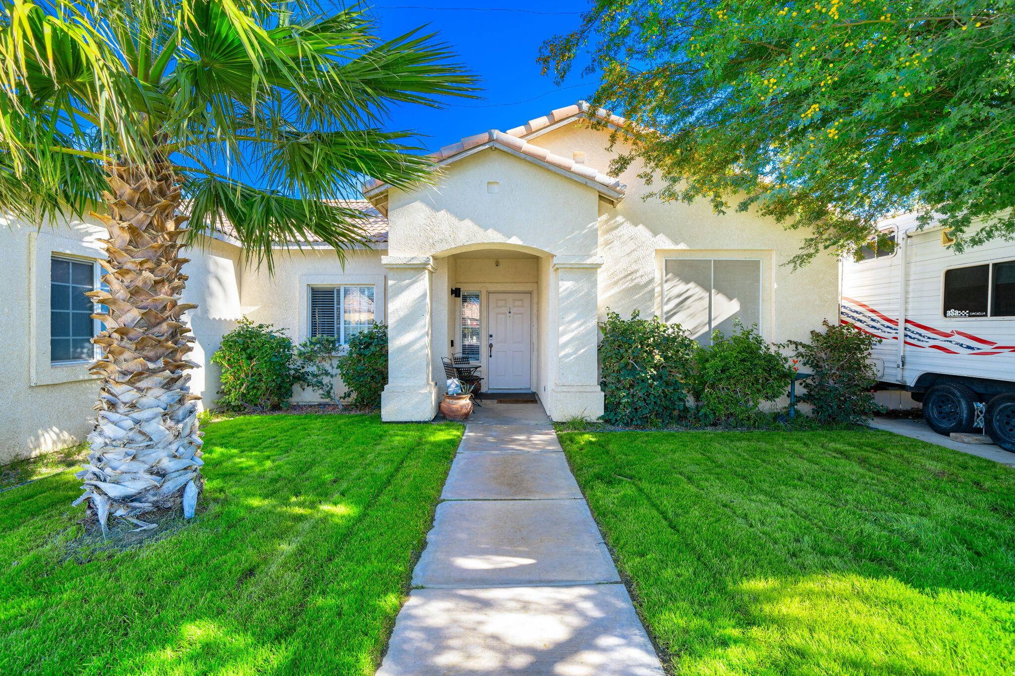 Thousand Palms, CA 92276,31268 Via Pared