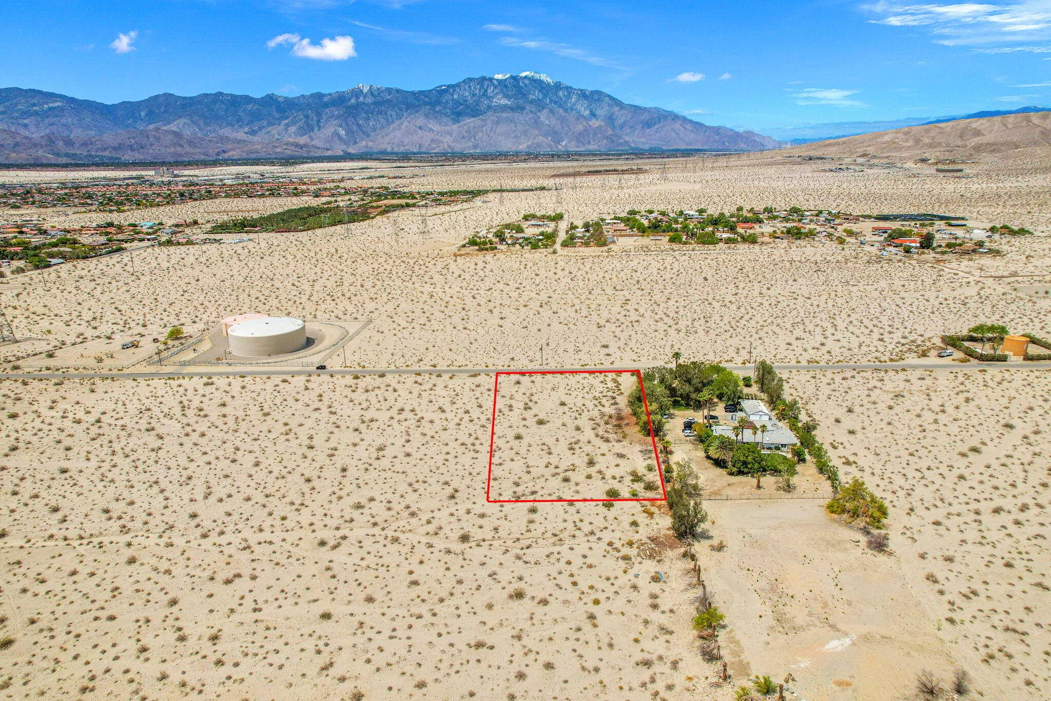 Thousand Palms, CA 92276,0 V�a Las Palmas