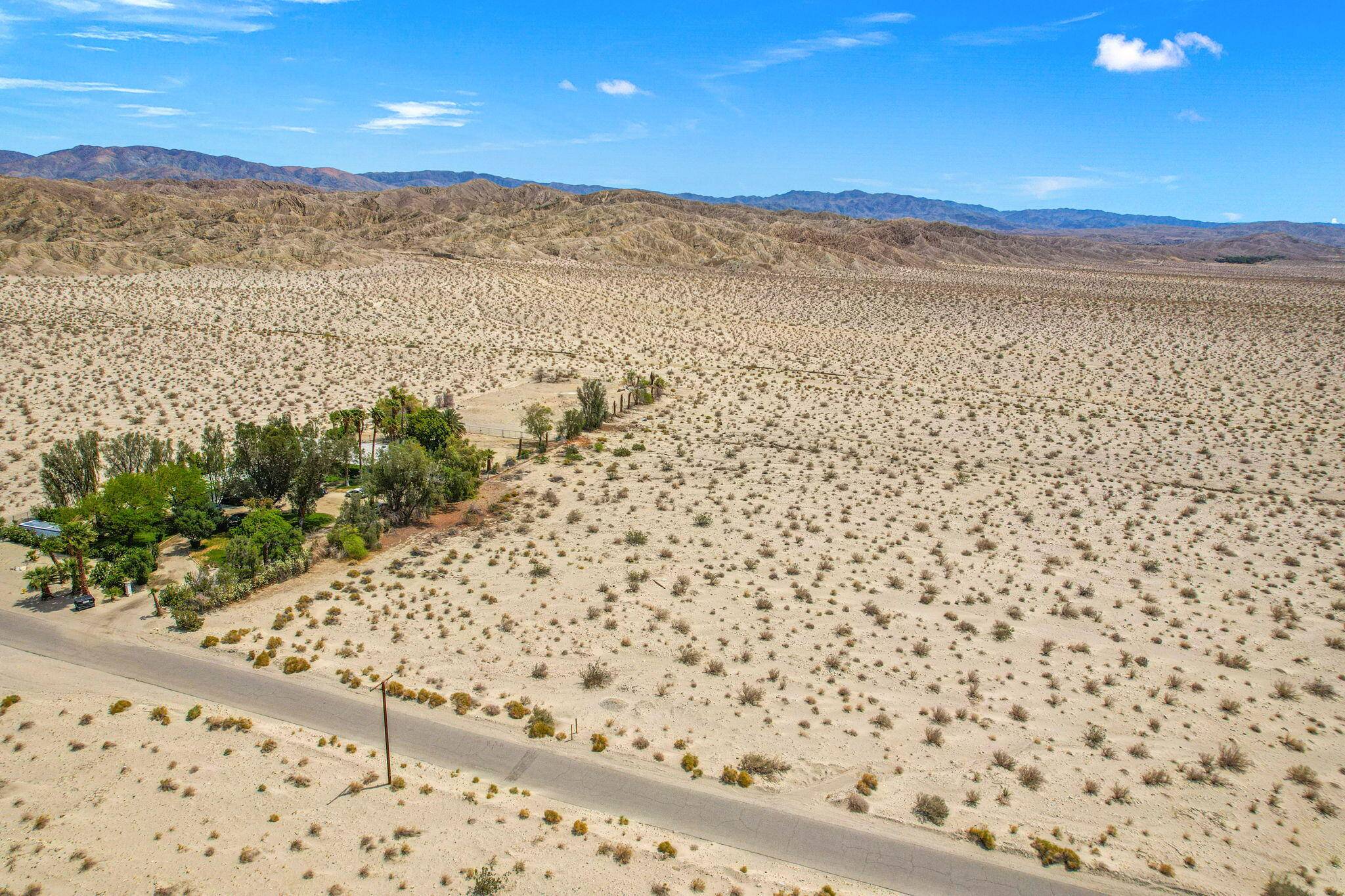 Thousand Palms, CA 92276,0 V�a Las Palmas