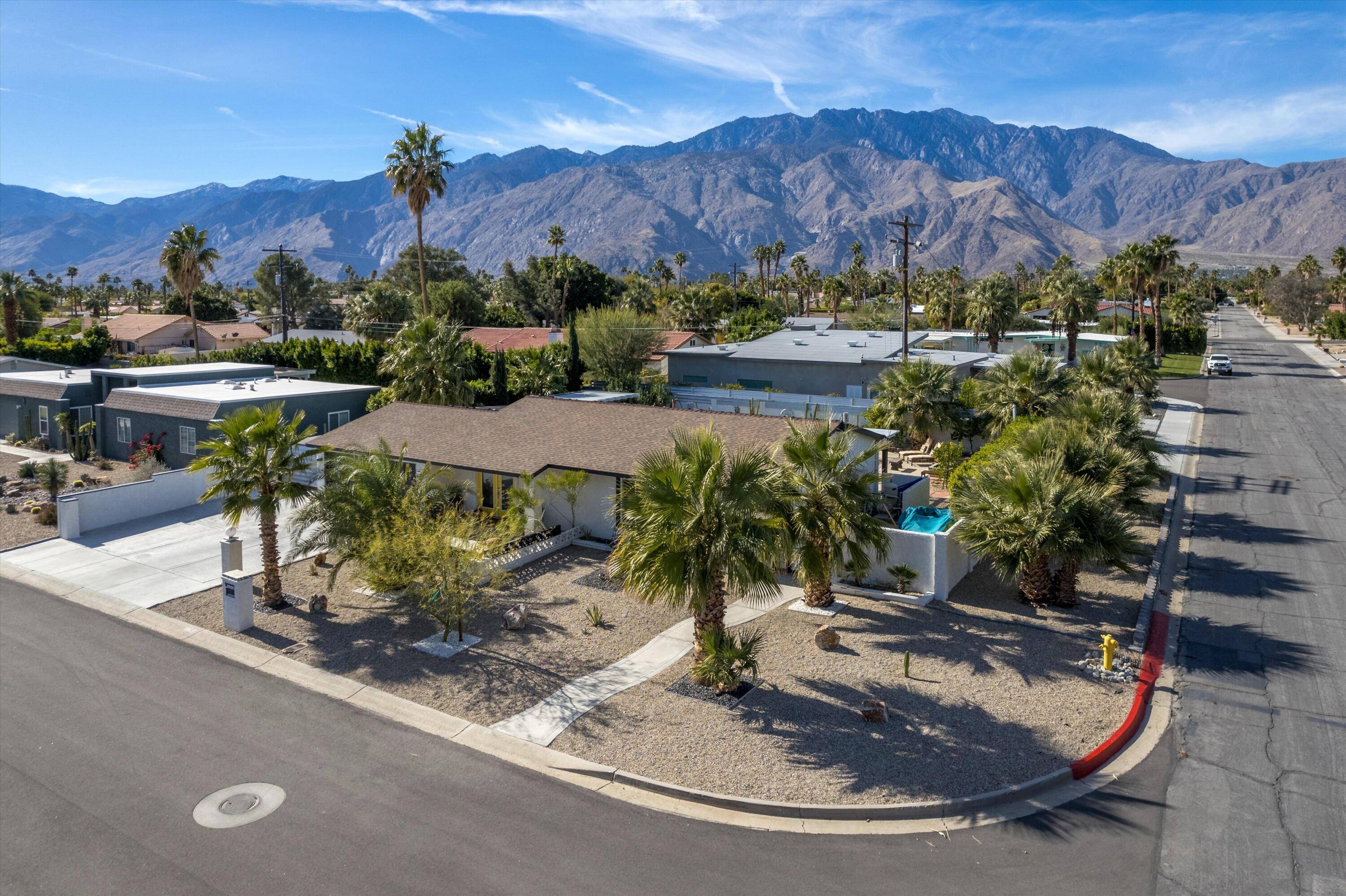 Palm Springs, CA 92262,2391 N San Antonio RD