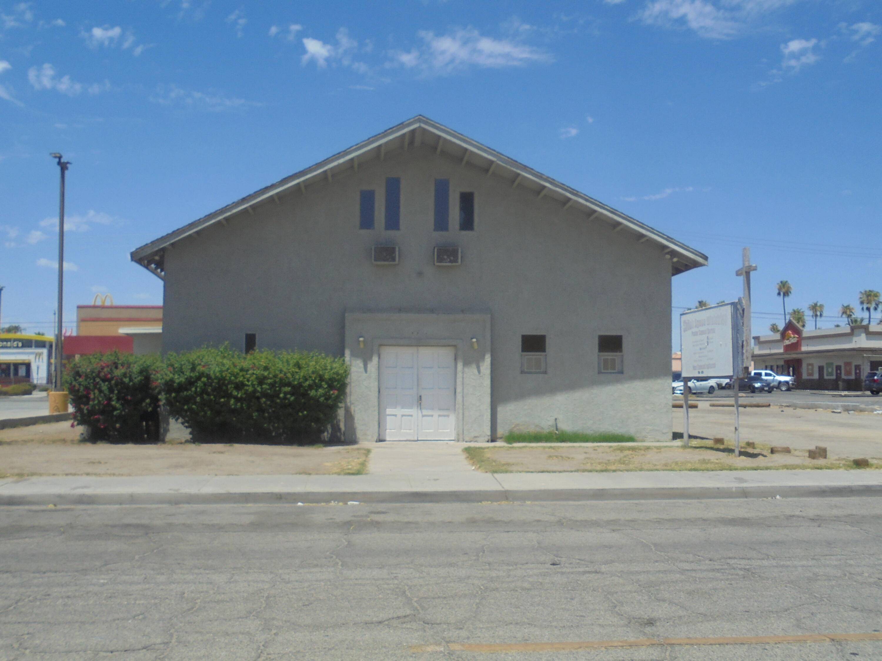 Blythe, CA 92225,141 S Willow ST