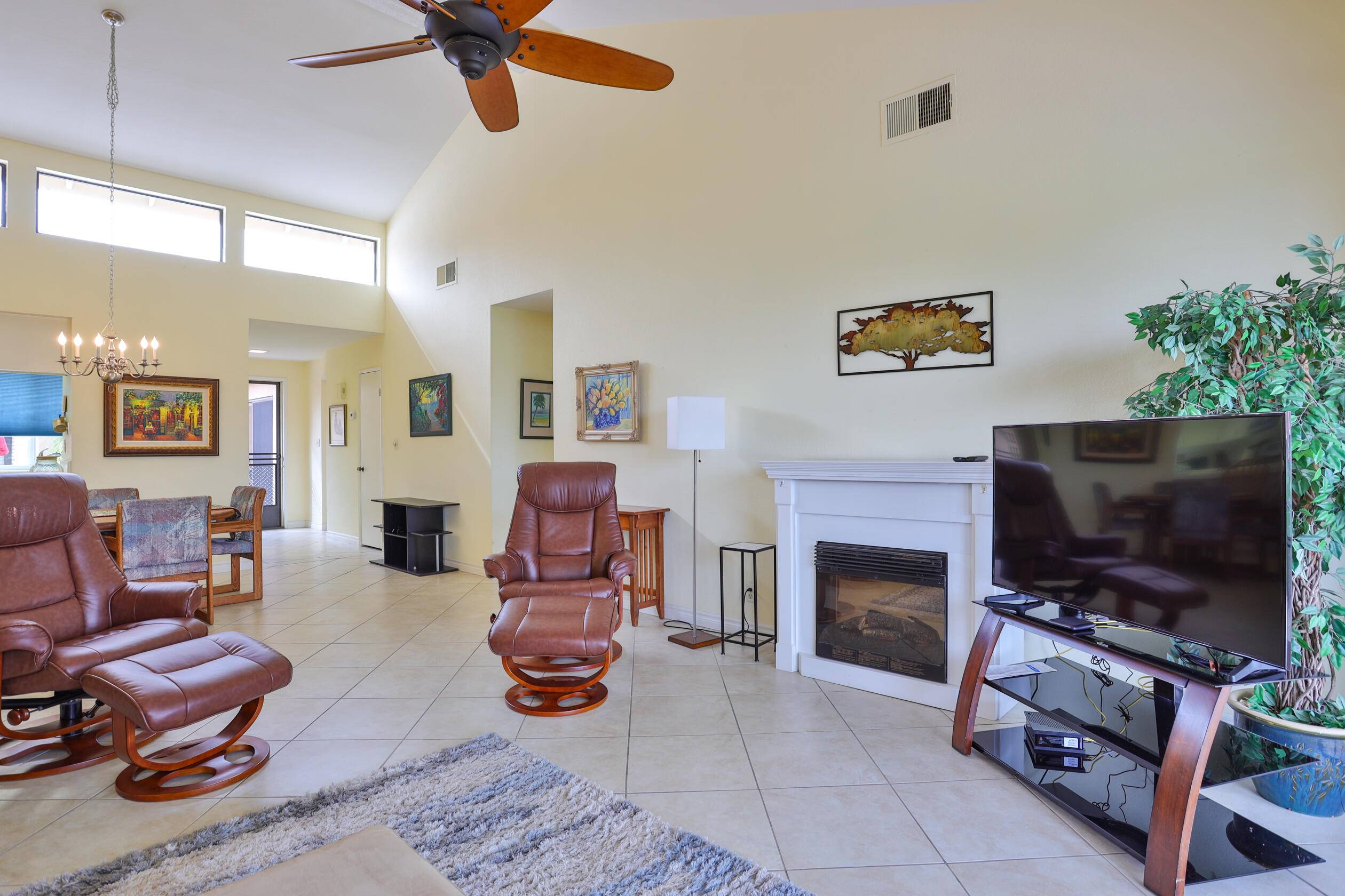 Palm Desert, CA 92260,336 Villena WAY