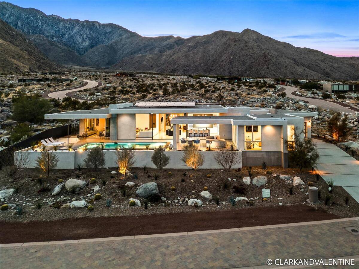 2381 Vista Palizada DR, Palm Springs, CA 92262 - Listed by Equity Union