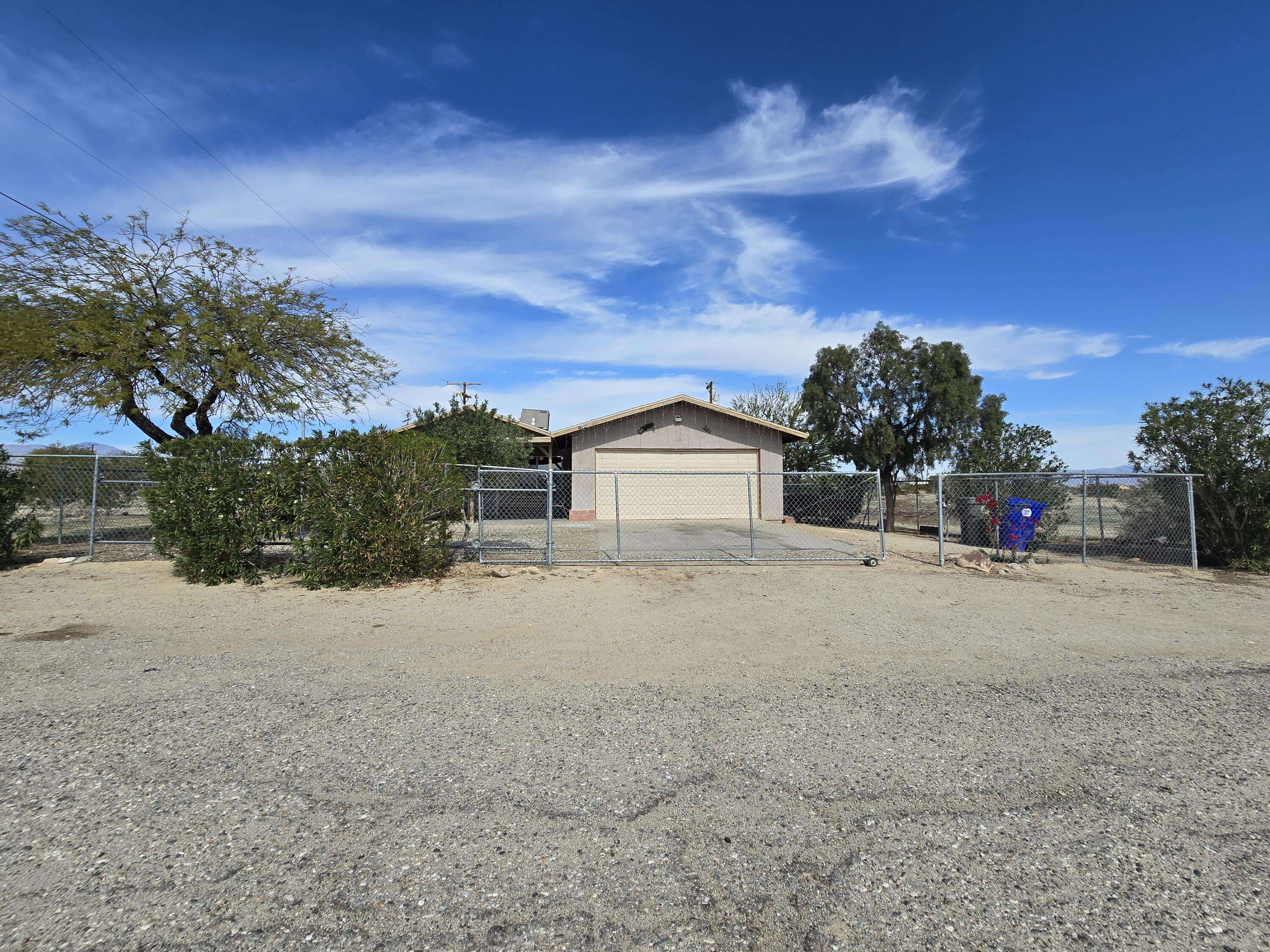 Thermal, CA 92274,1206 Shore Oasis ST