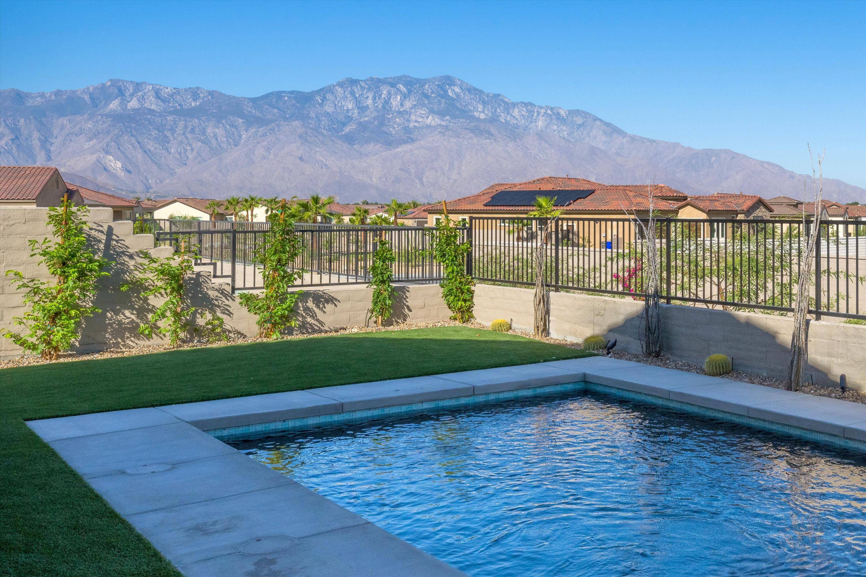 Rancho Mirage, CA 92270,36 Semillon