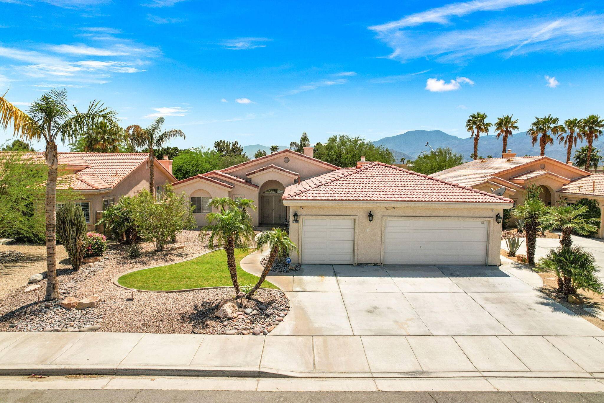 La Quinta, CA 92253,79633 Dandelion DR