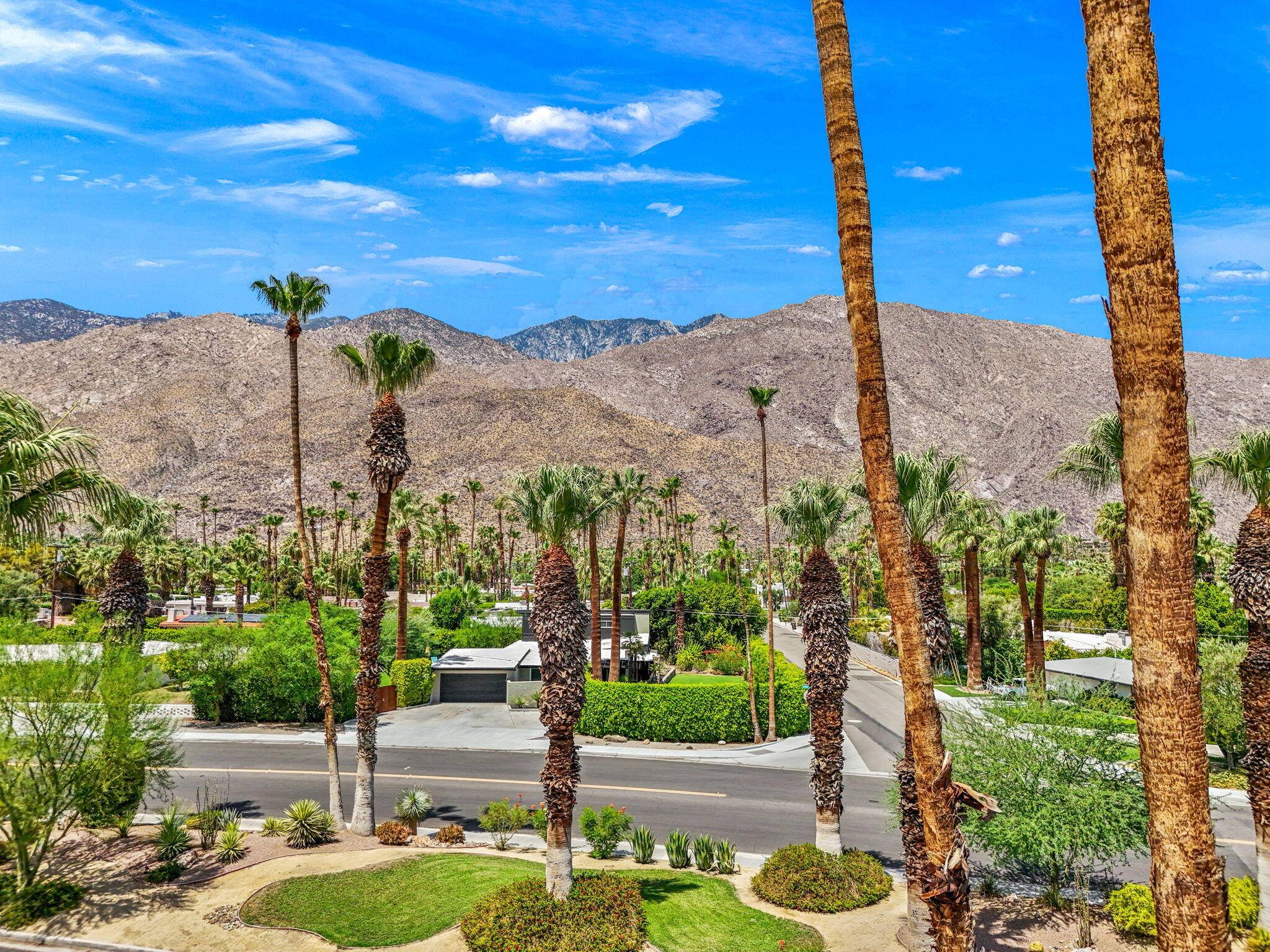 Palm Springs, CA 92264,1326 S Camino Real