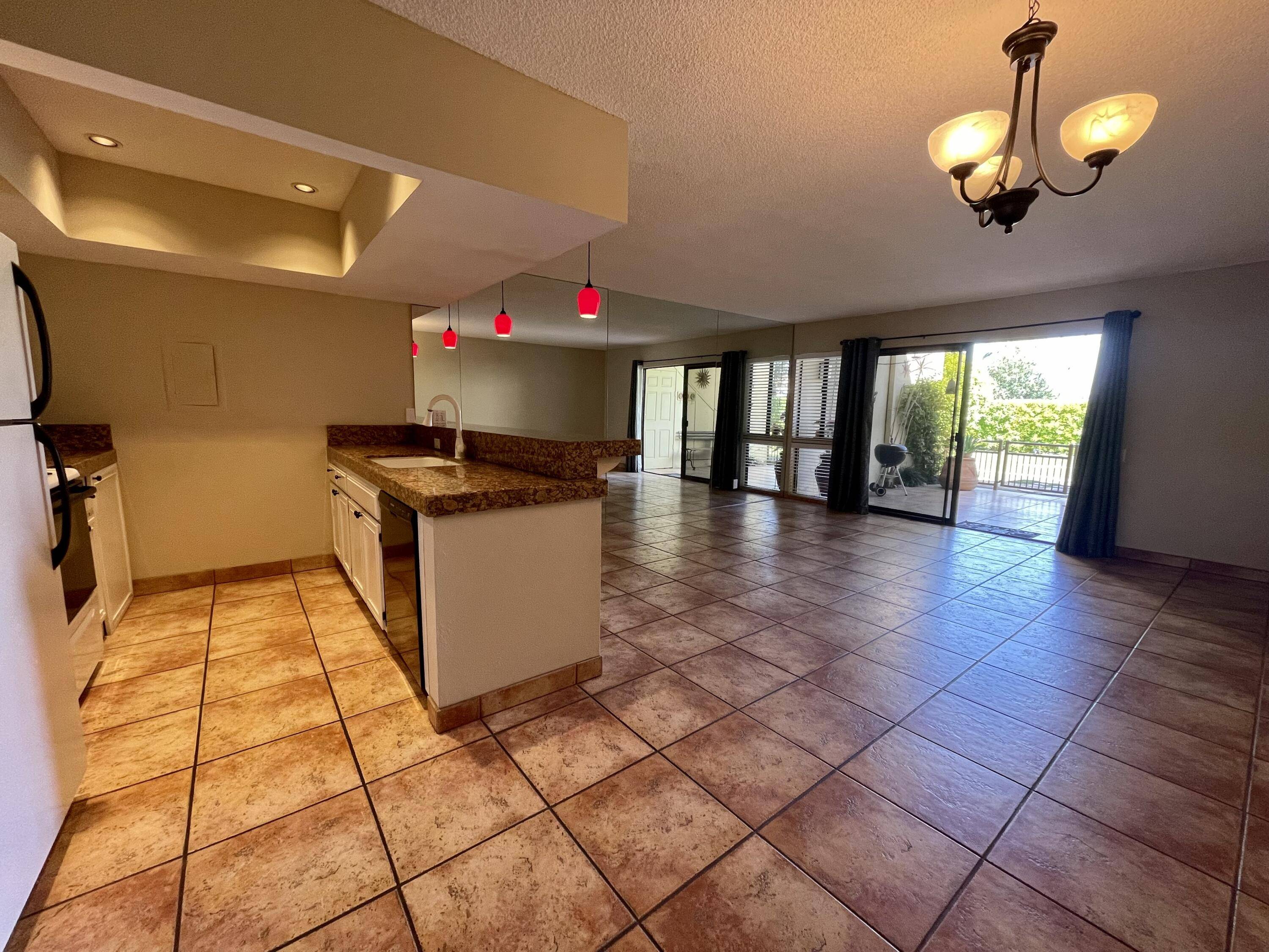 Palm Springs, CA 92264,1655 E Palm Canyon DR #703