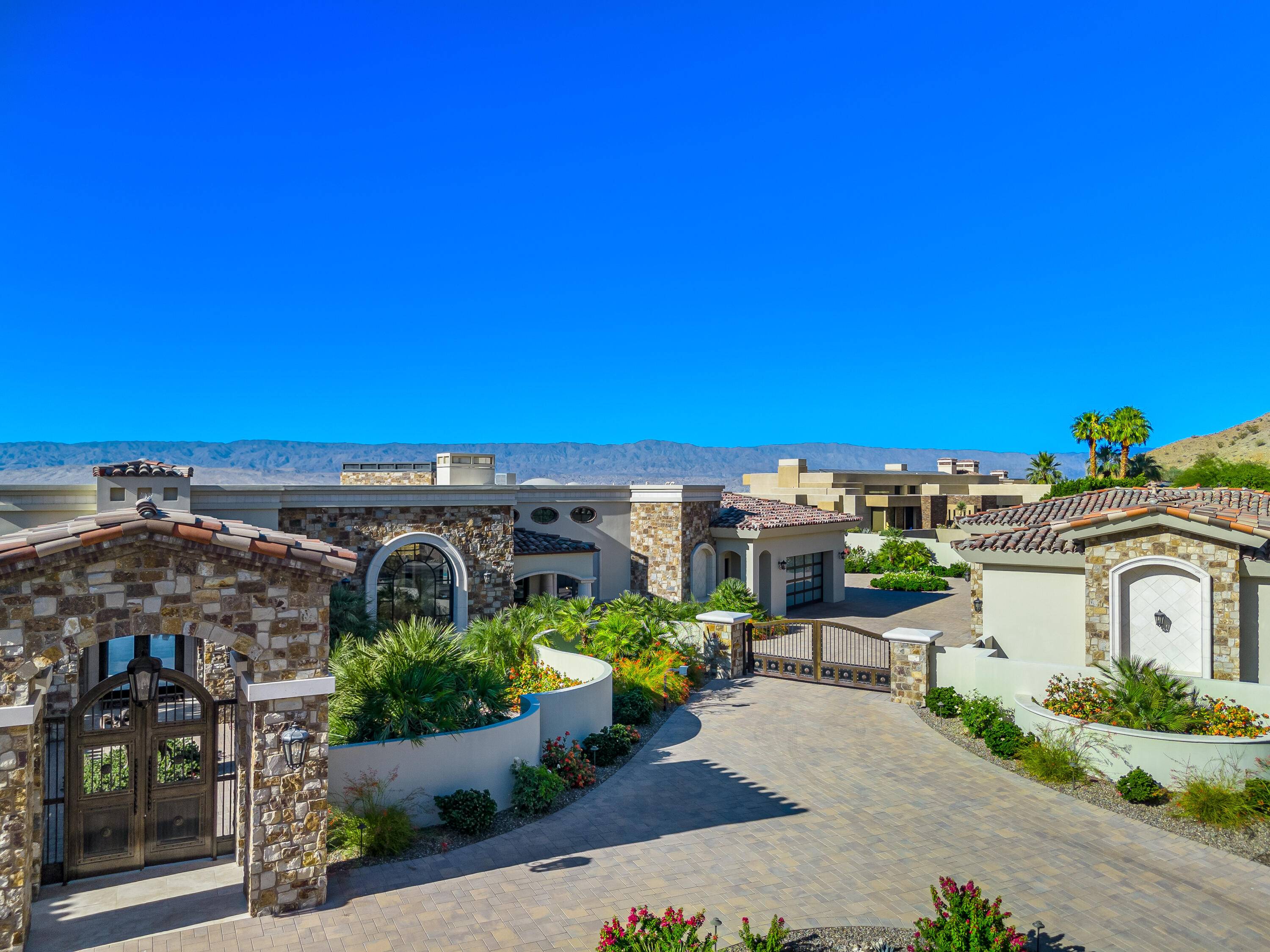 Rancho Mirage, CA 92270,51 Falcon Point