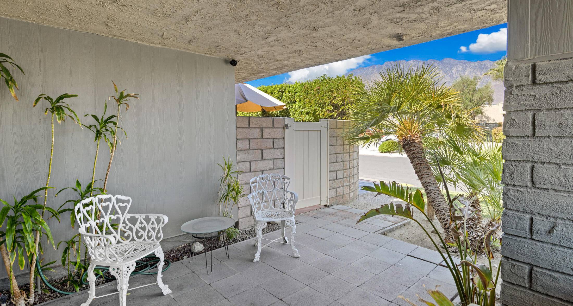 Palm Springs, CA 92262,1181 Sunflower LN