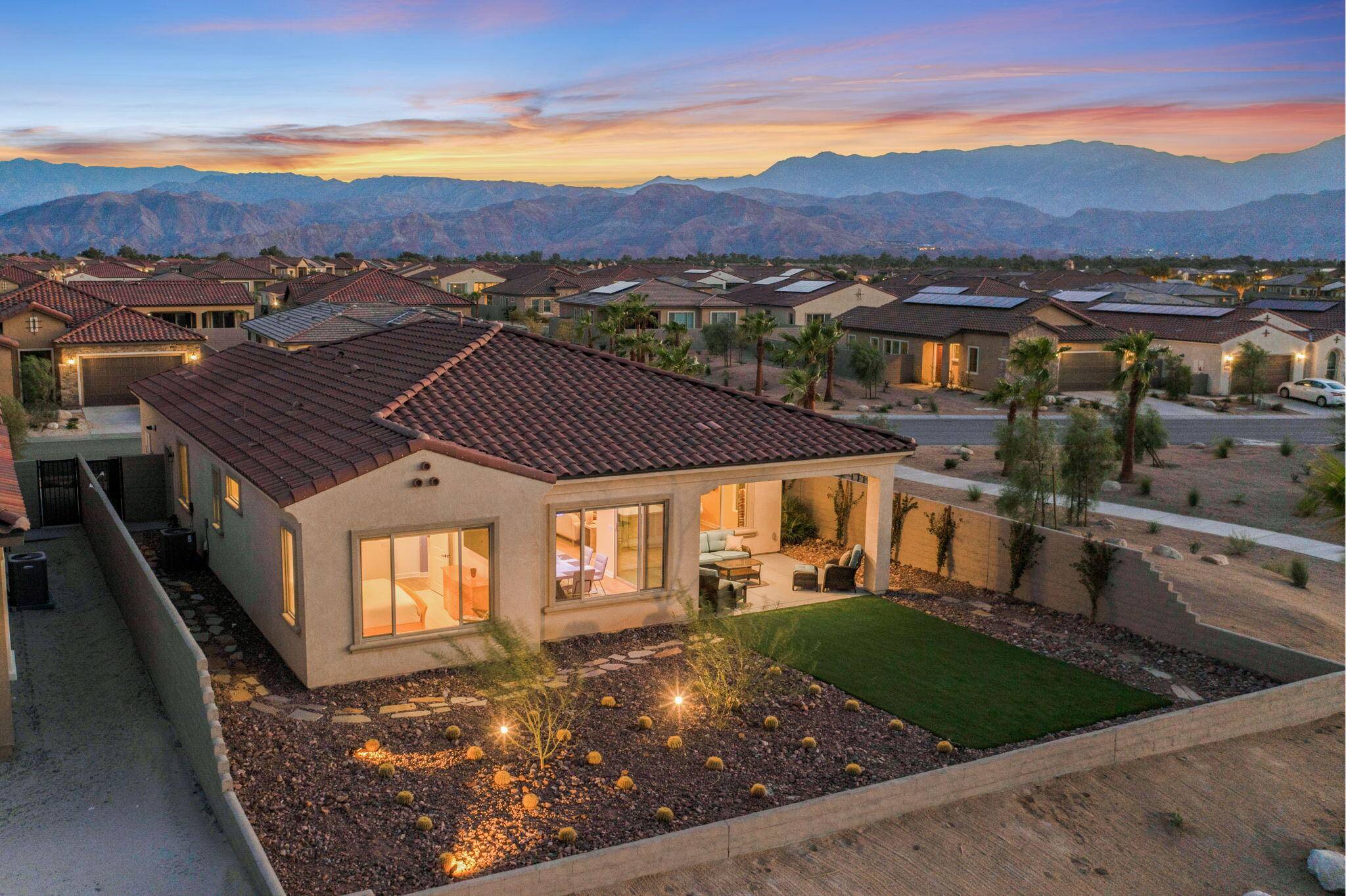 Rancho Mirage, CA 92270,20 Semillon