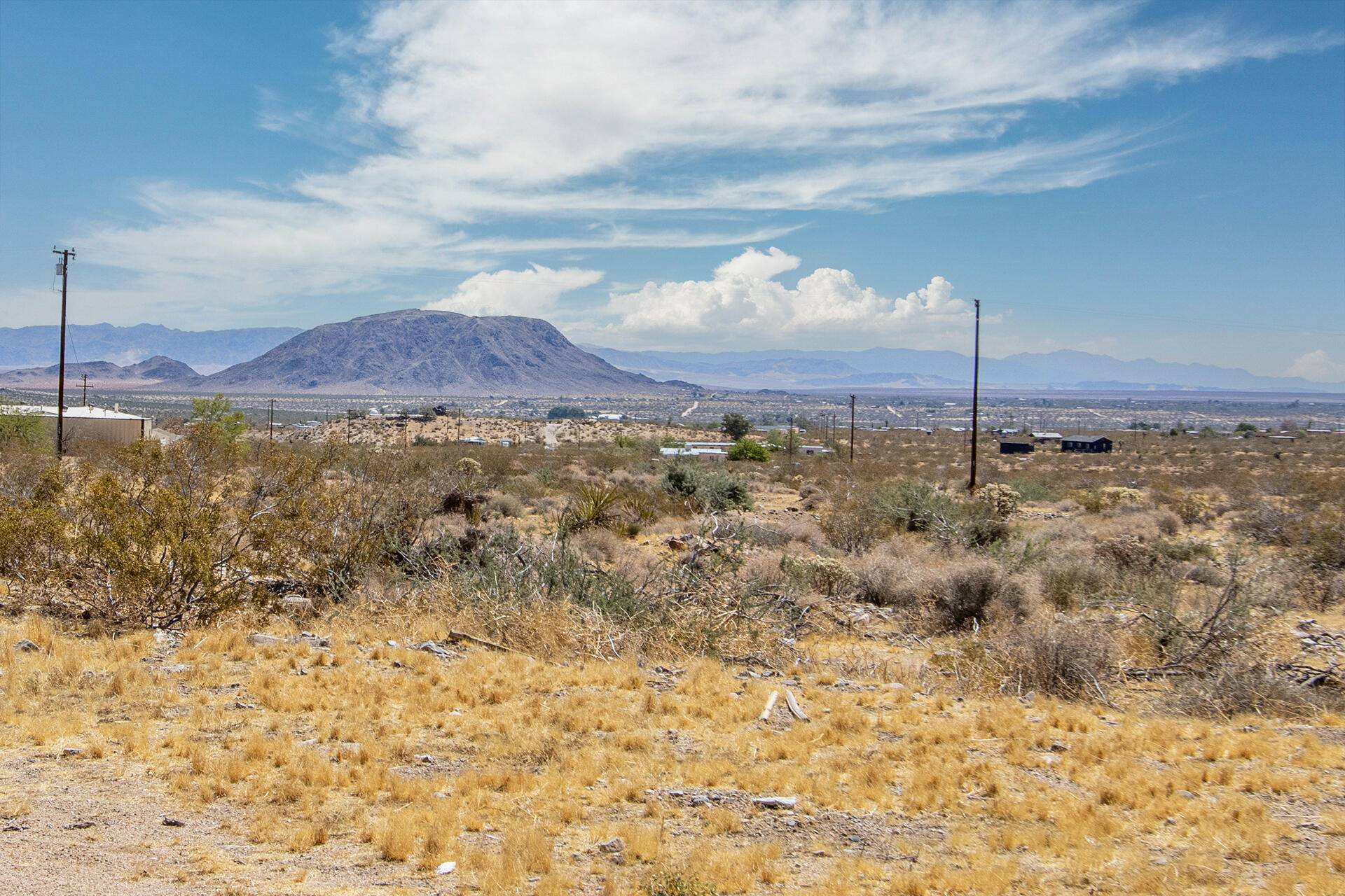 Landers, CA 92285,2129 Old Woman Springs RD