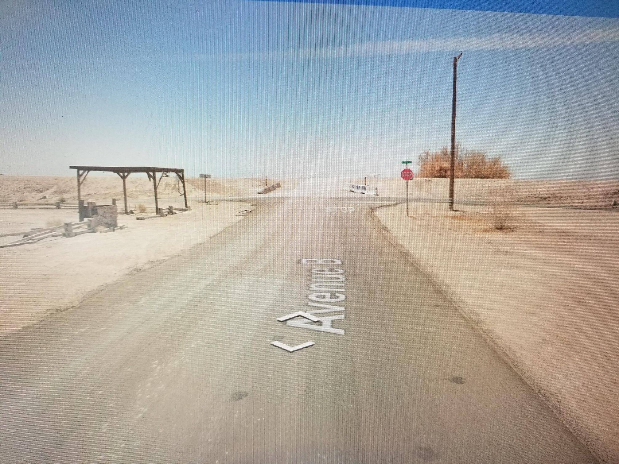 Bombay Beach, CA 92257,71 Avenue B