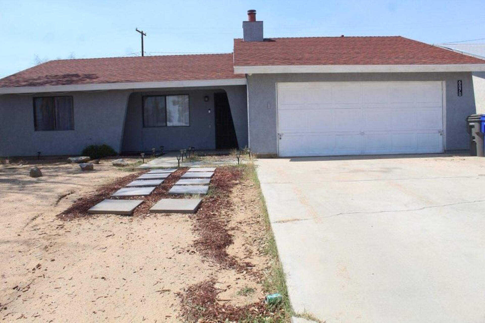 29 Palms, CA 92277,6070 Chia AVE