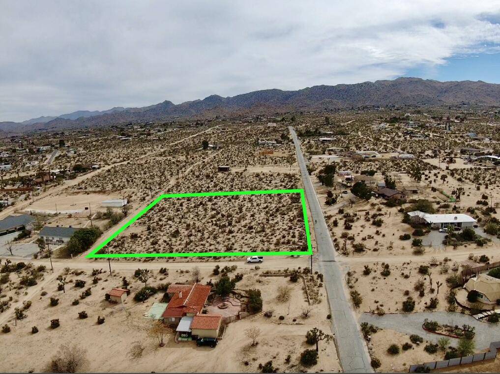 Joshua Tree, CA 92252,6925 Sunnyhill RD