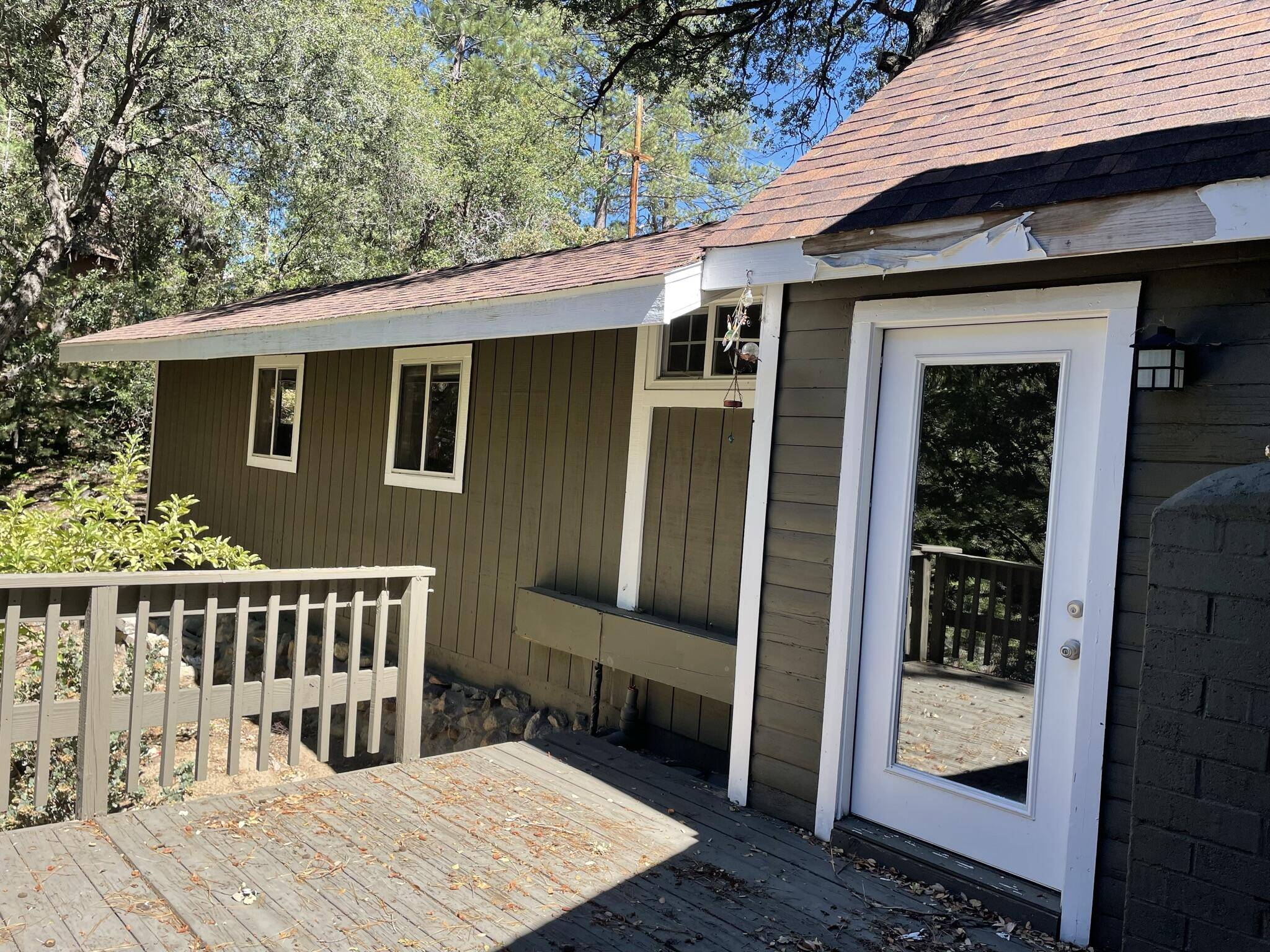 Idyllwild, CA 92549,25111 Nestwa Trail