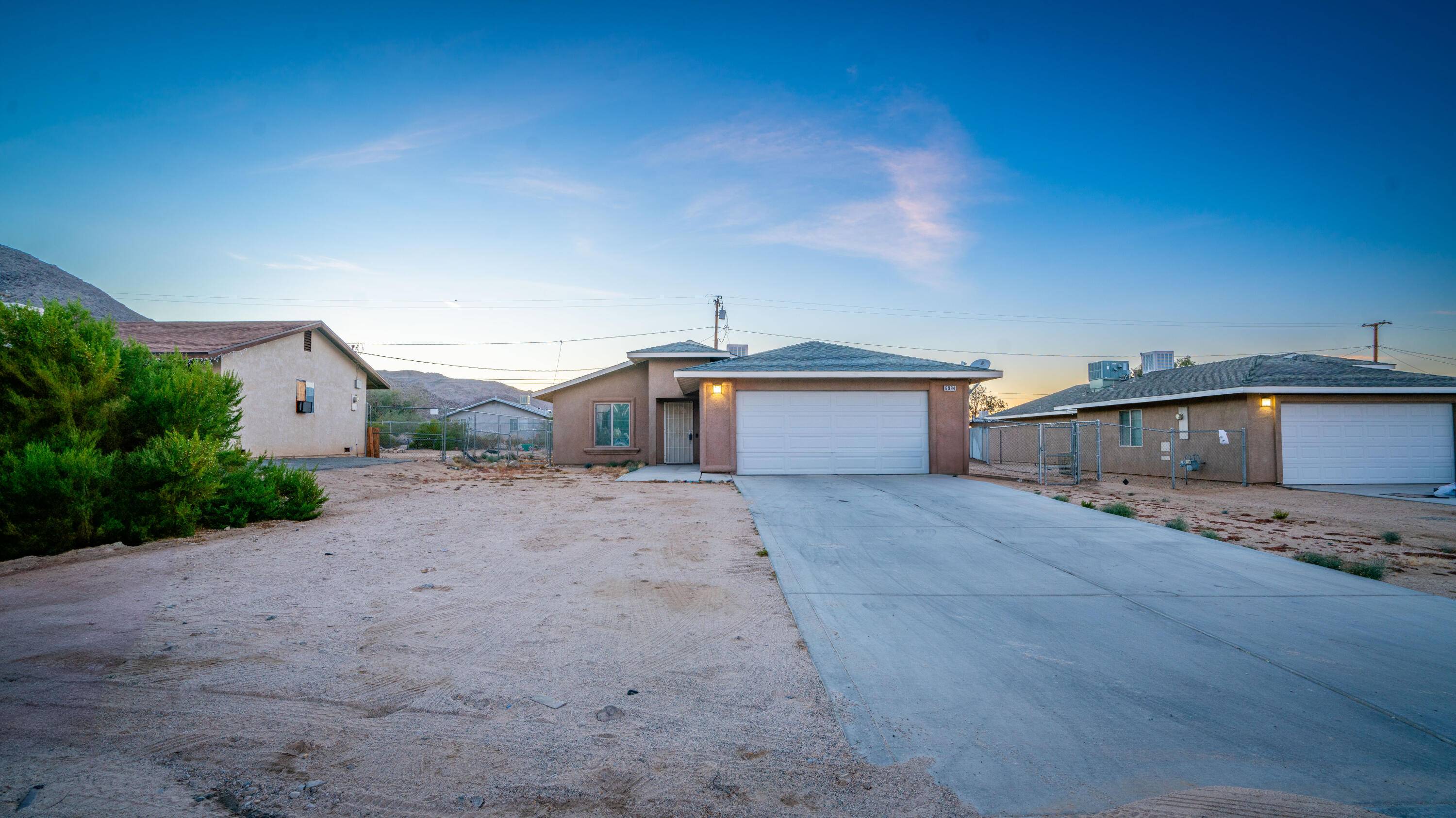 29 Palms, CA 92277,6994 49 Palms AVE