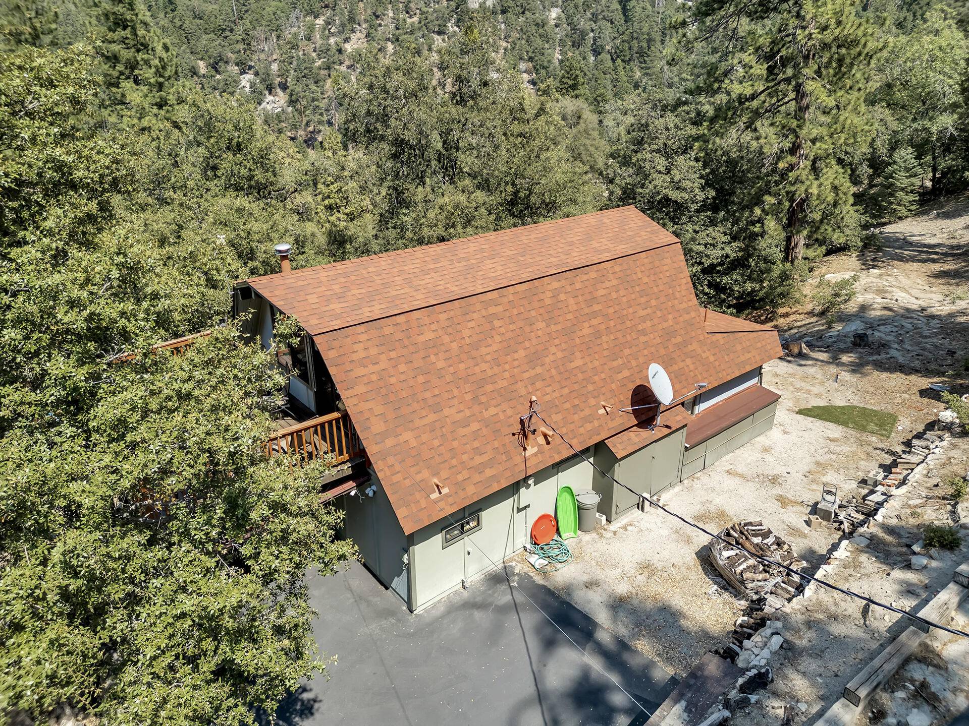 Idyllwild, CA 92549,53050 Woodpecker WAY