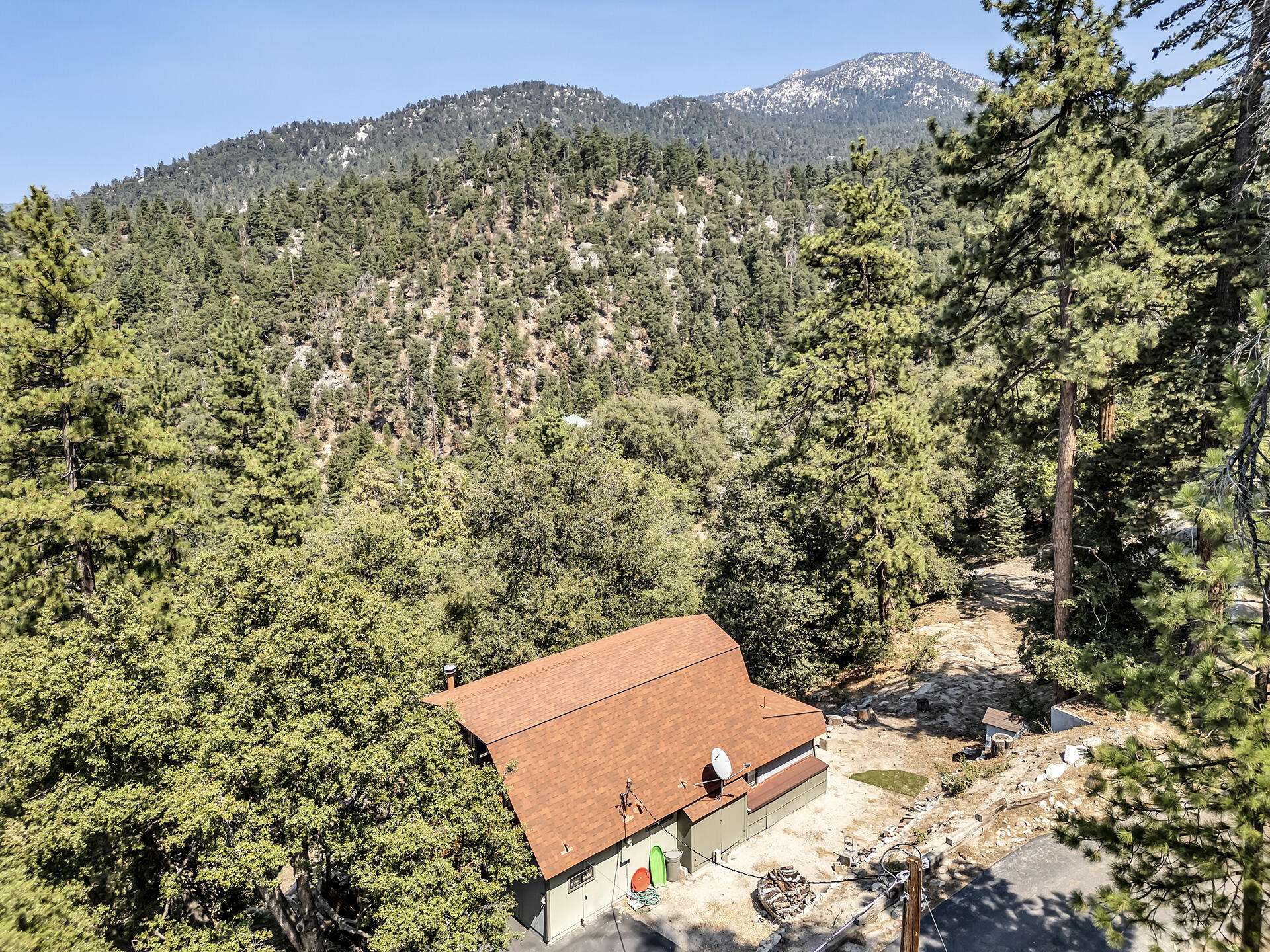 Idyllwild, CA 92549,53050 Woodpecker WAY