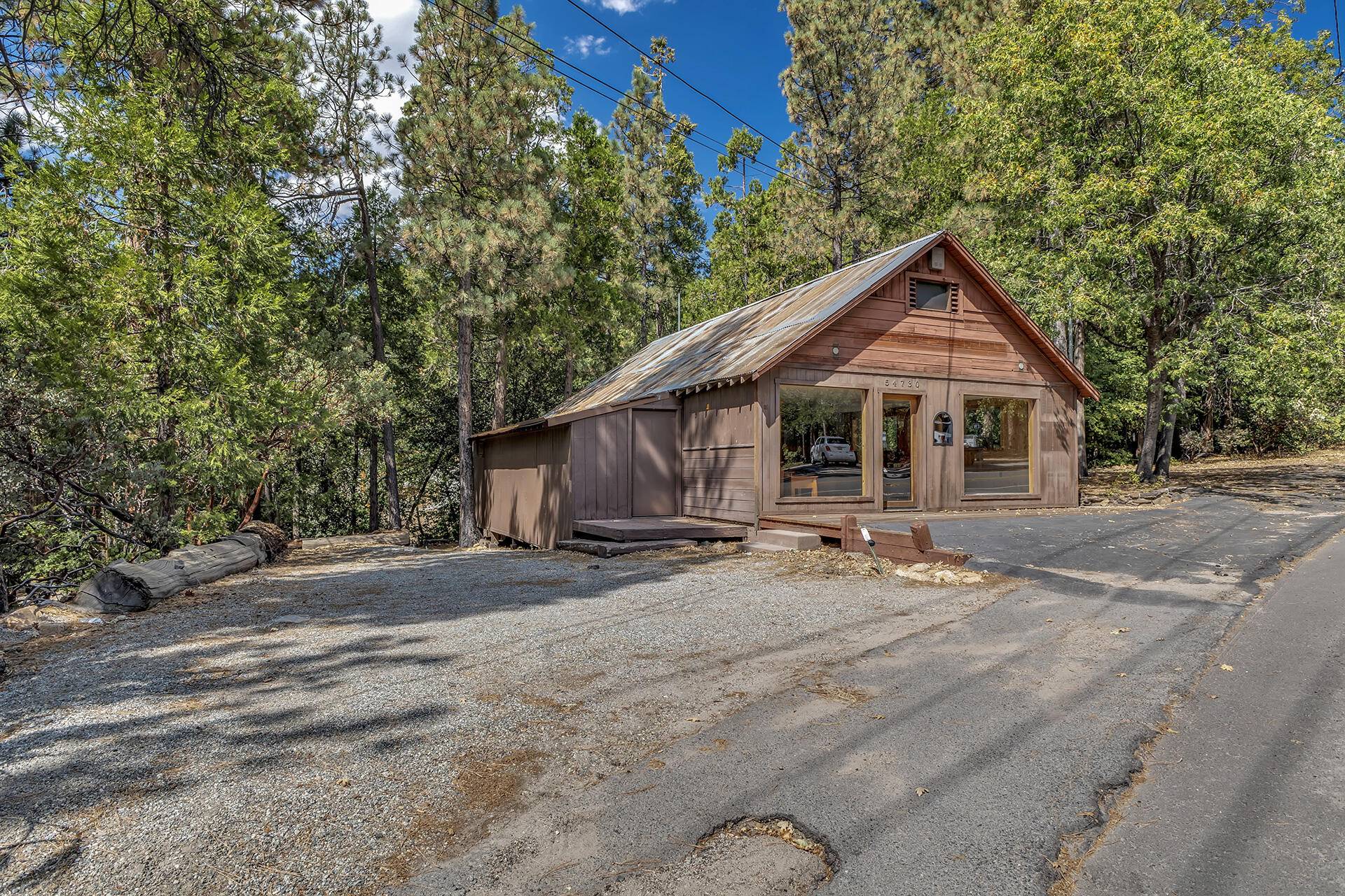 Idyllwild, CA 92549,54730 N Circle DR