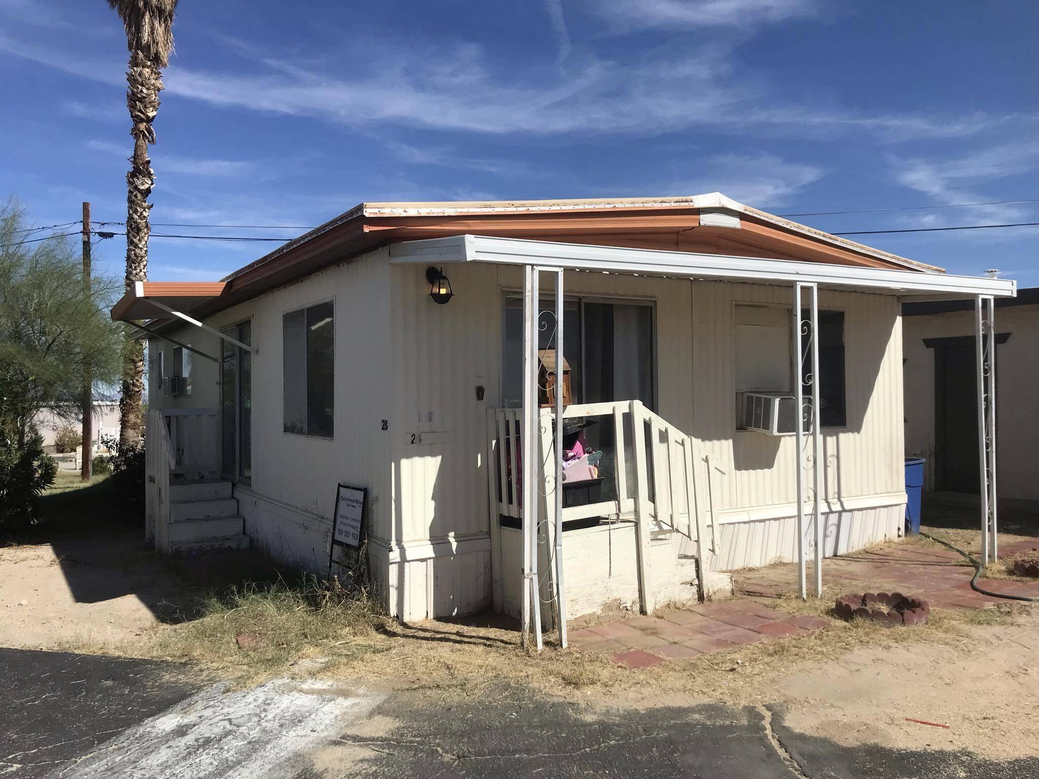 29 Palms, CA 92277,70805 29 Palms Hwy ##28