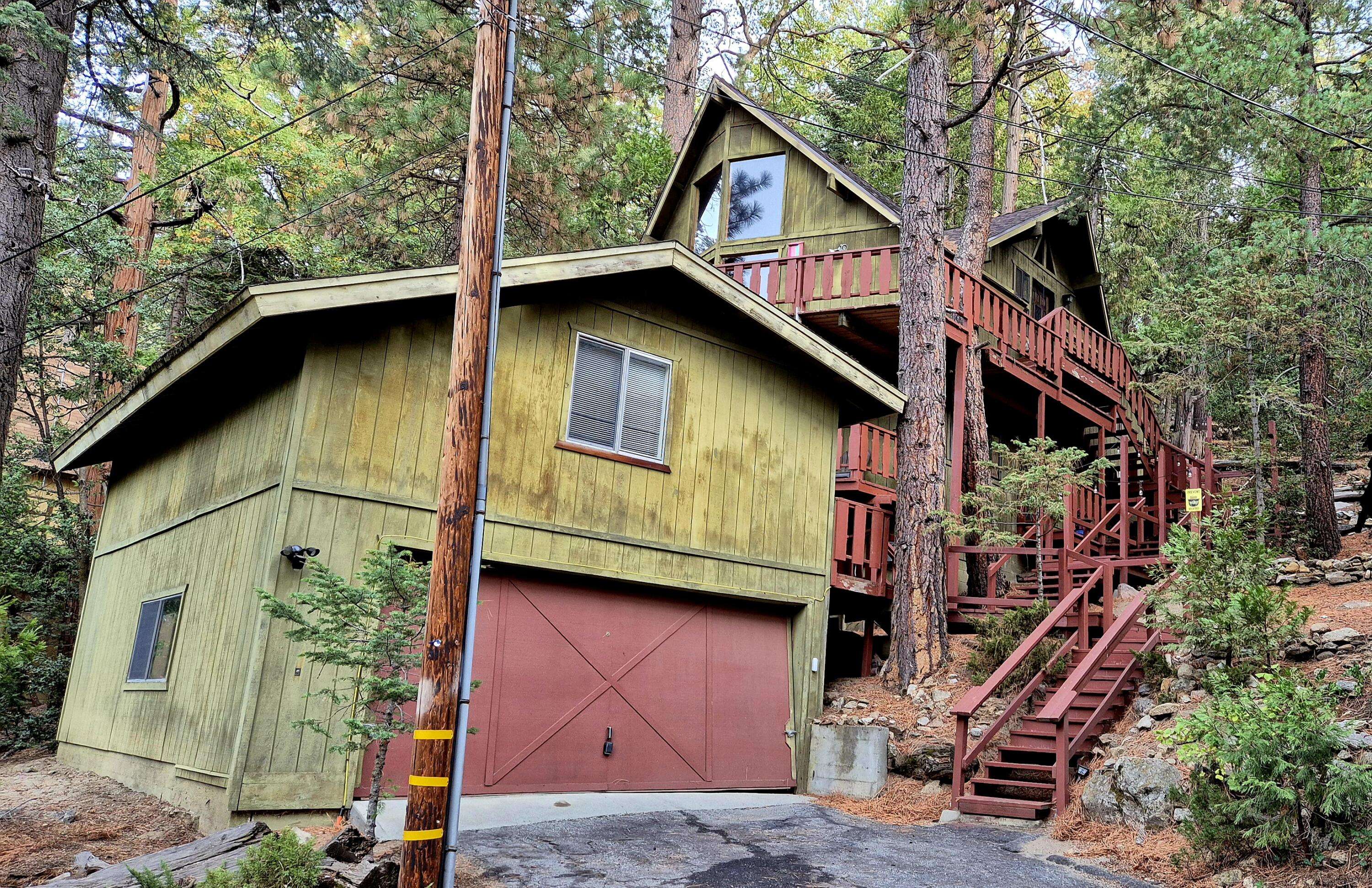 Idyllwild, CA 92549,25390 Shadow Oaks