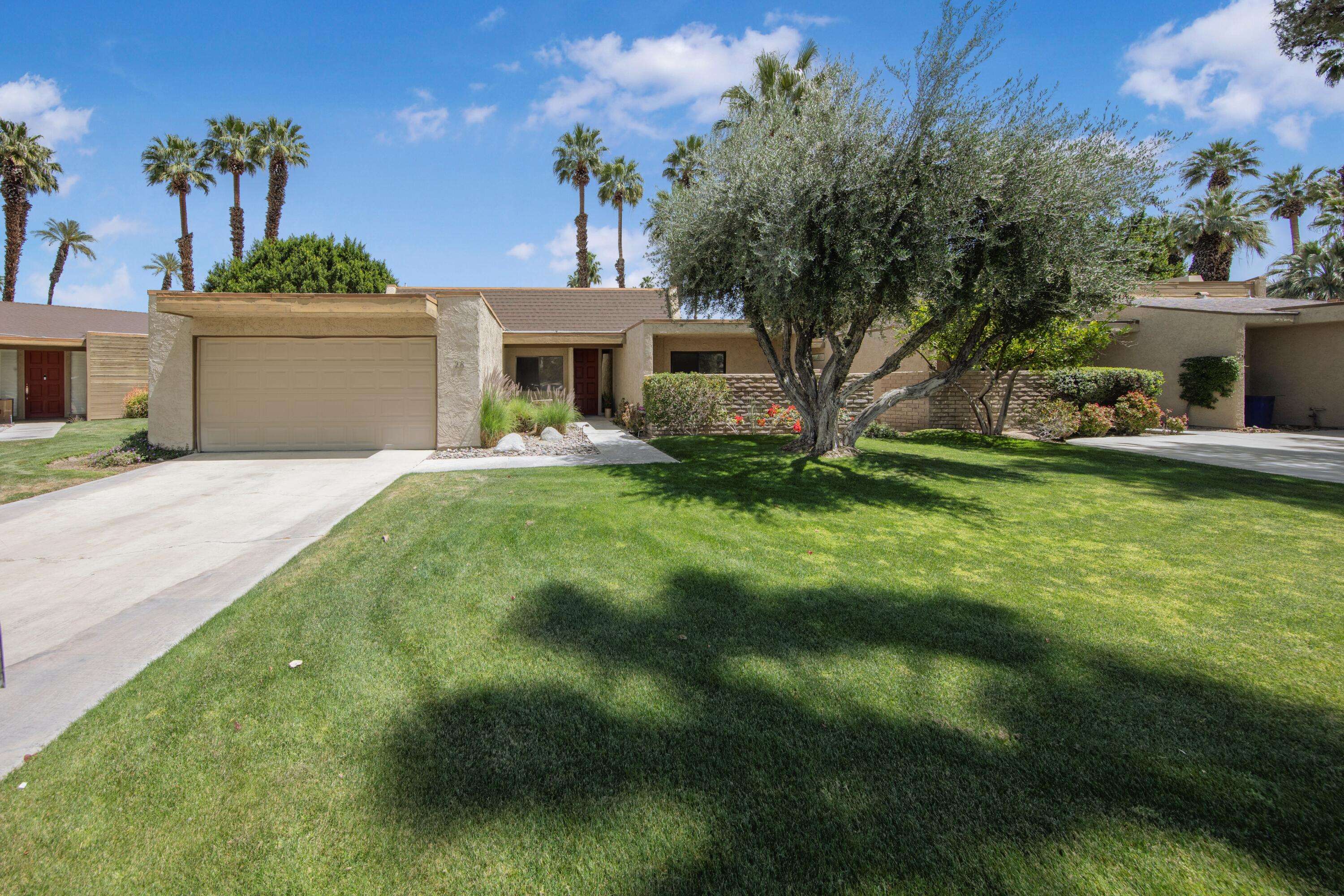 Rancho Mirage, CA 92270,28 Chandra LN