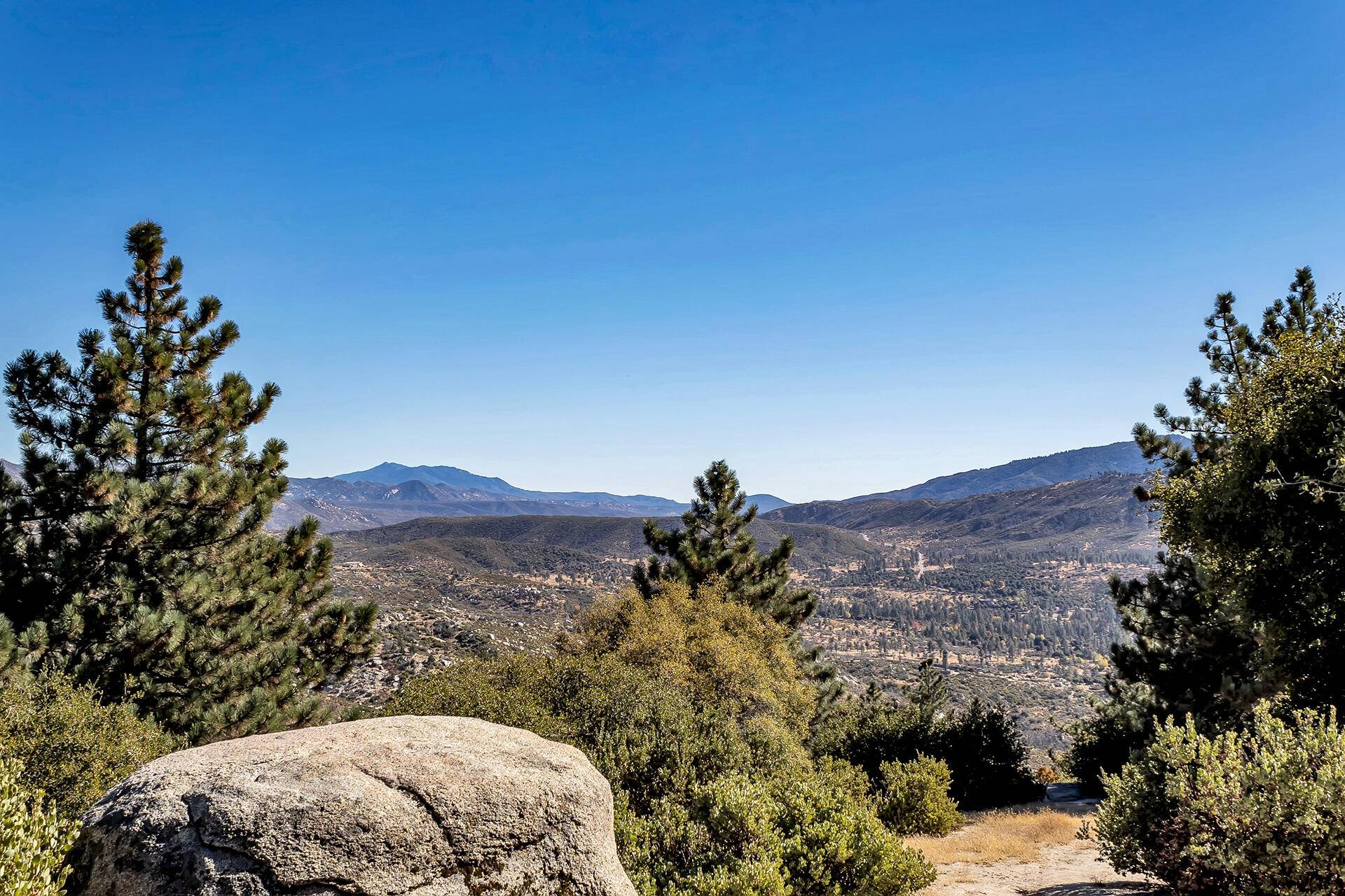 Idyllwild, CA 92549,0 Doubleview