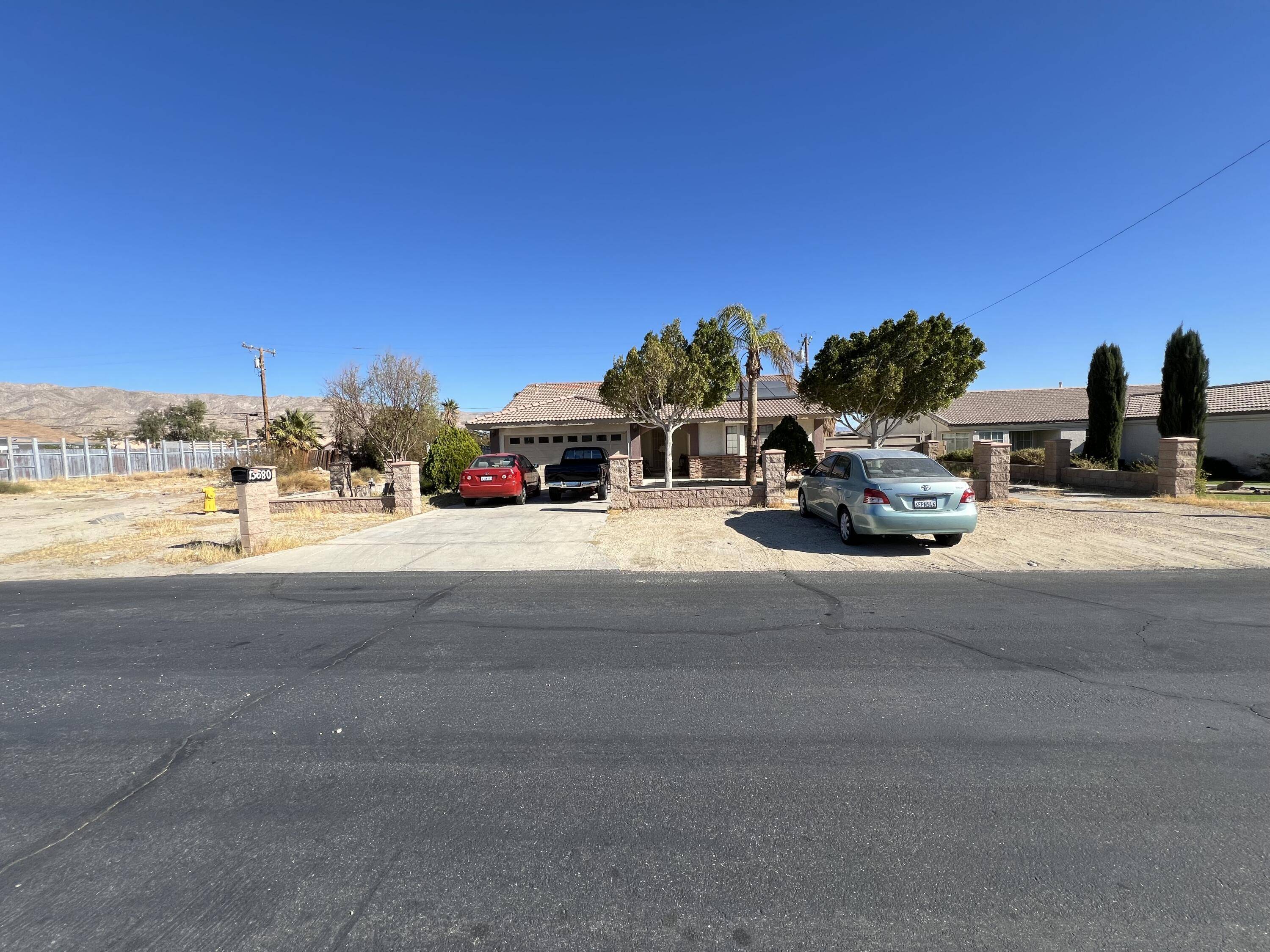 Desert Hot Springs, CA 92240,13680 Julian DR