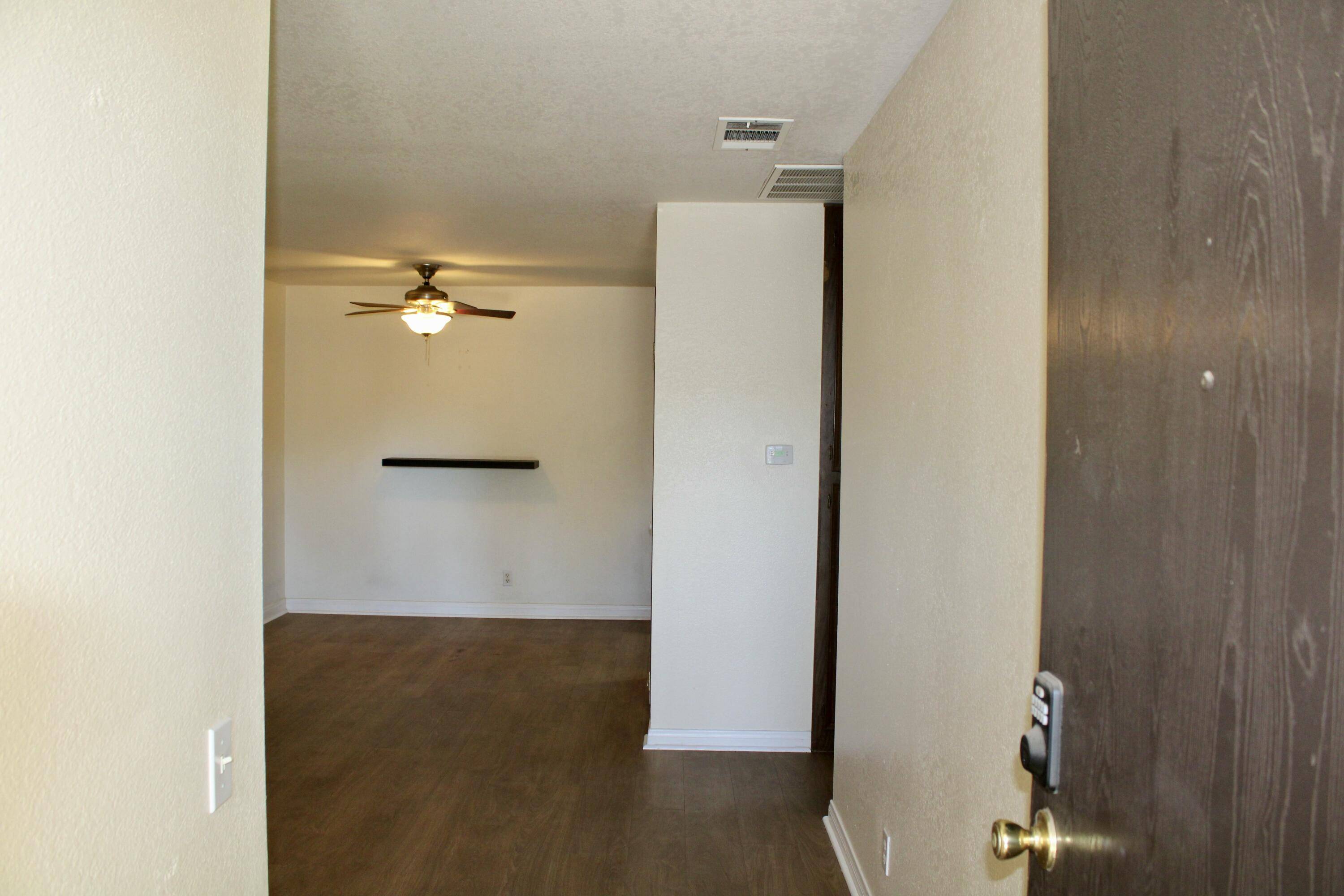 Palm Springs, CA 92262,2809 N Los Felices CIR E #G111