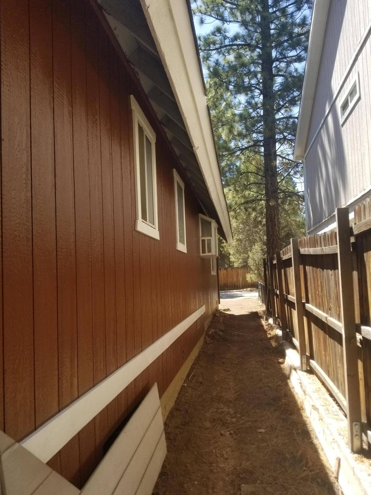 Big Bear, CA 92314,916 D LN