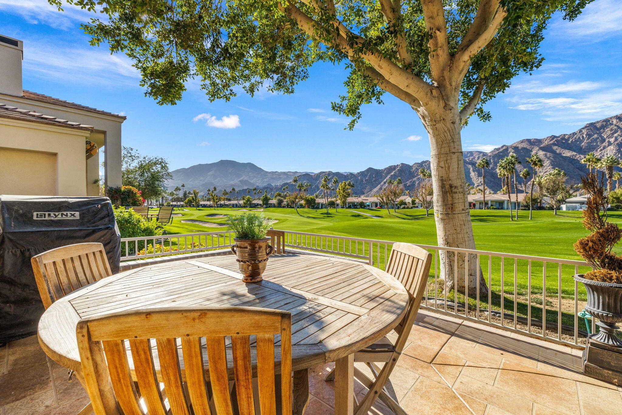 La Quinta, CA 92253,54805 Oak Hill