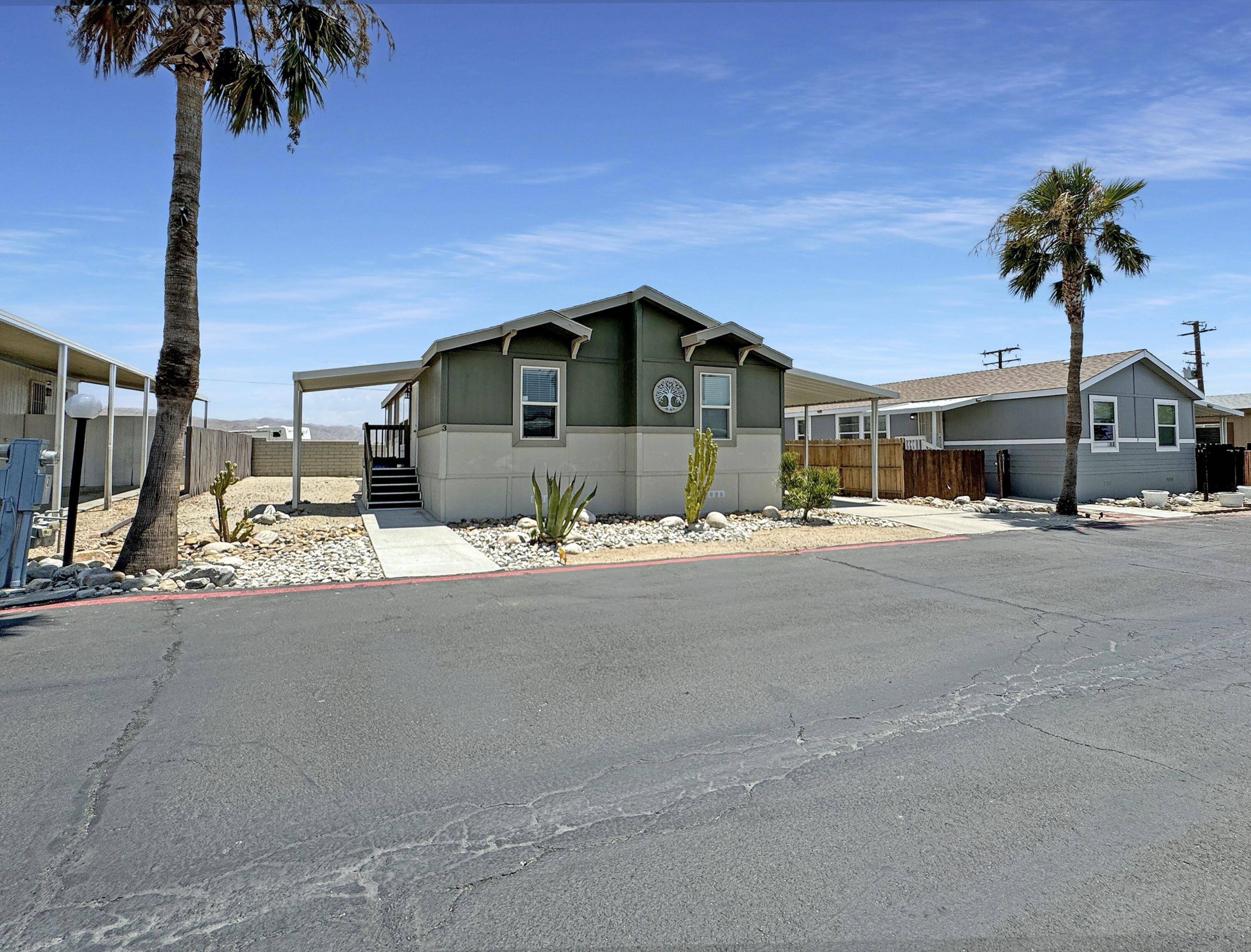 Desert Hot Springs, CA 92240,64550 Pierson BLVD #3