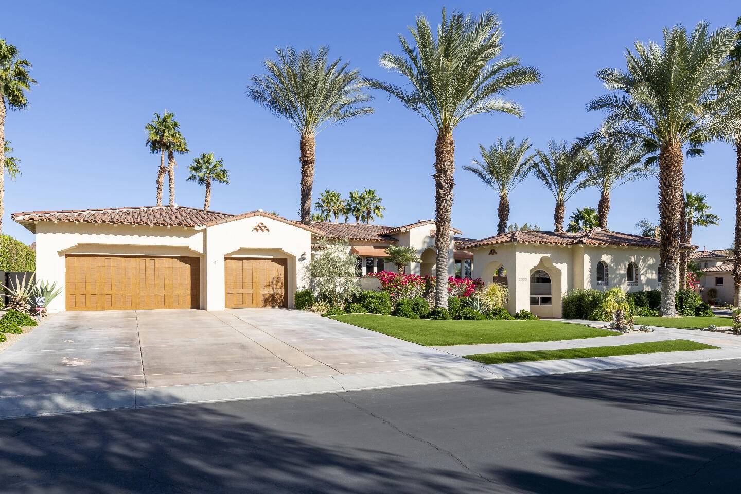 Palm Springs, CA 92262,1394 Colony WAY