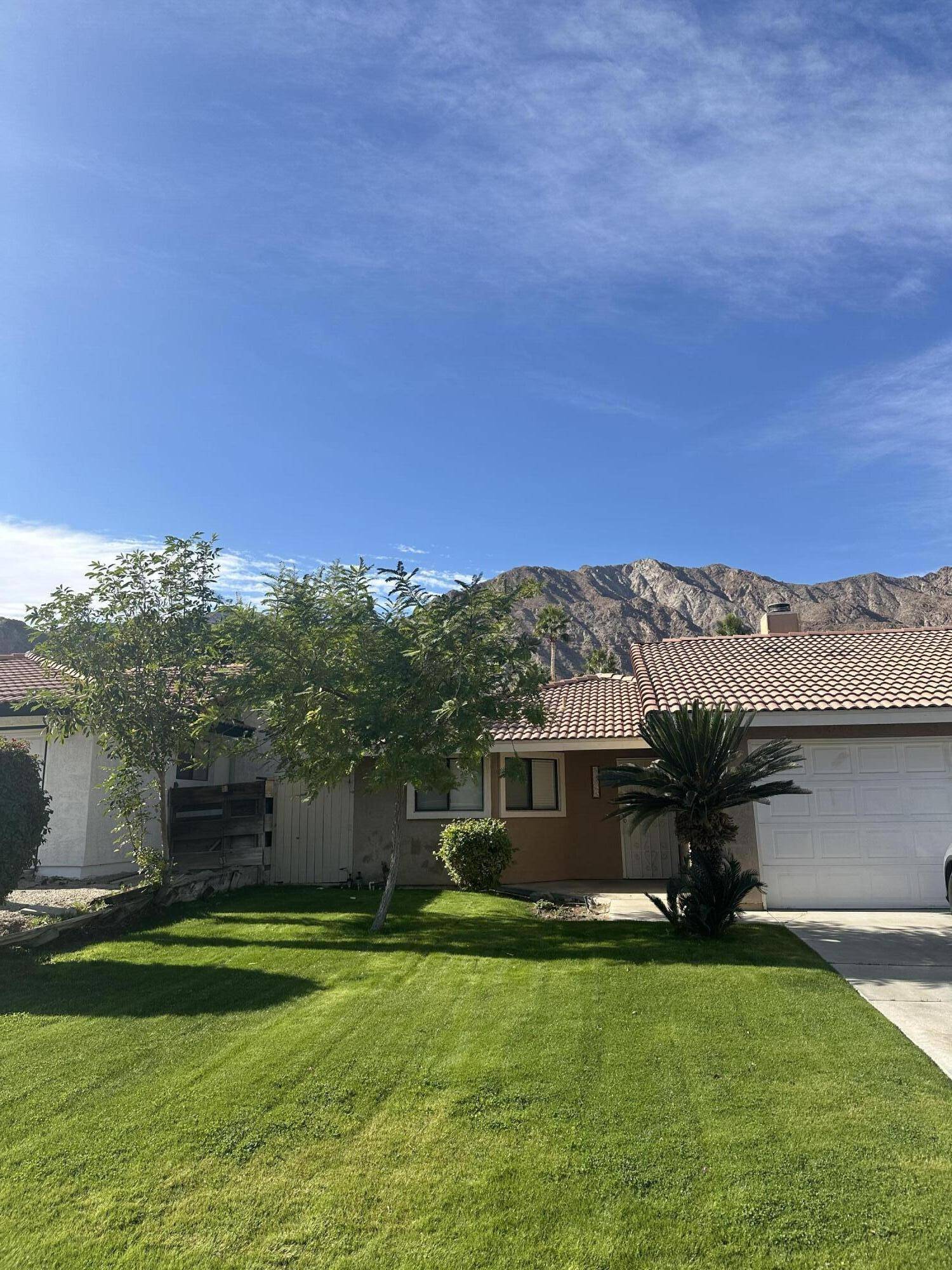 La Quinta, CA 92253,53065 Avenidadiaz