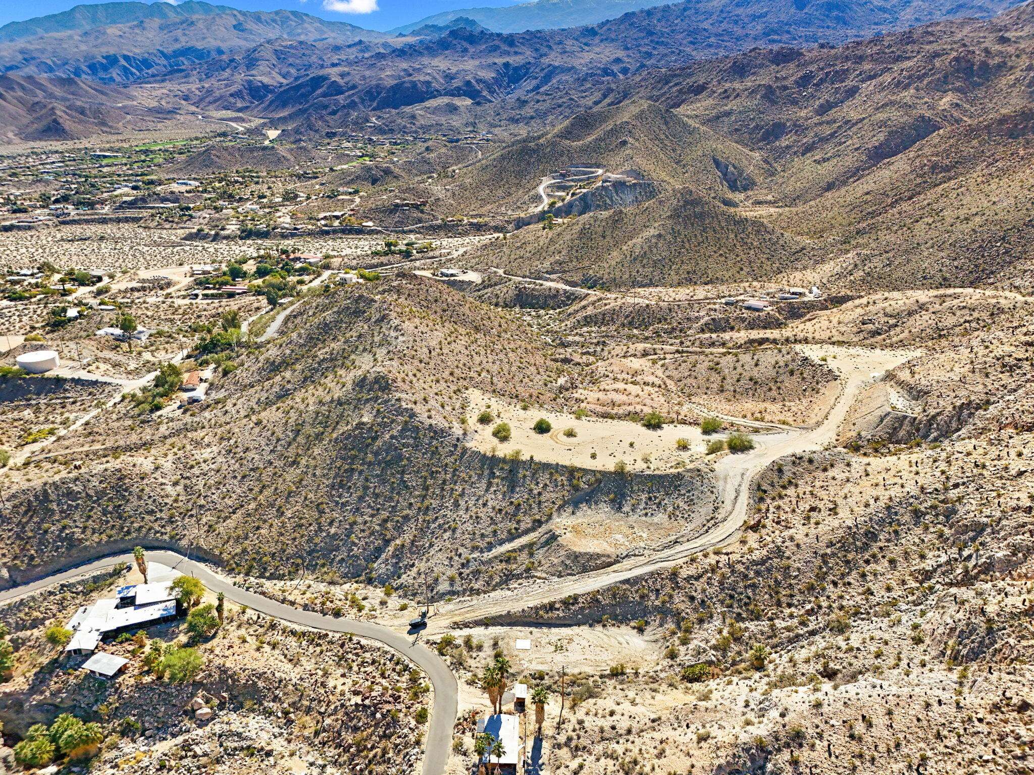 Palm Desert, CA 92260,1 Oasis Trail