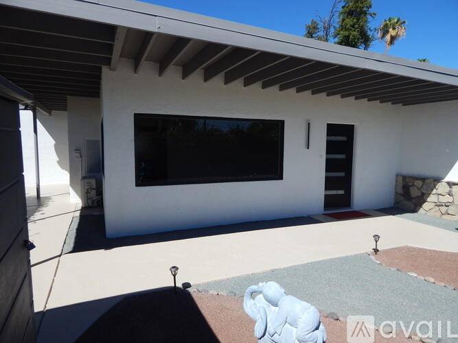 Palm Springs, CA 92264,561 S Mountain View DR