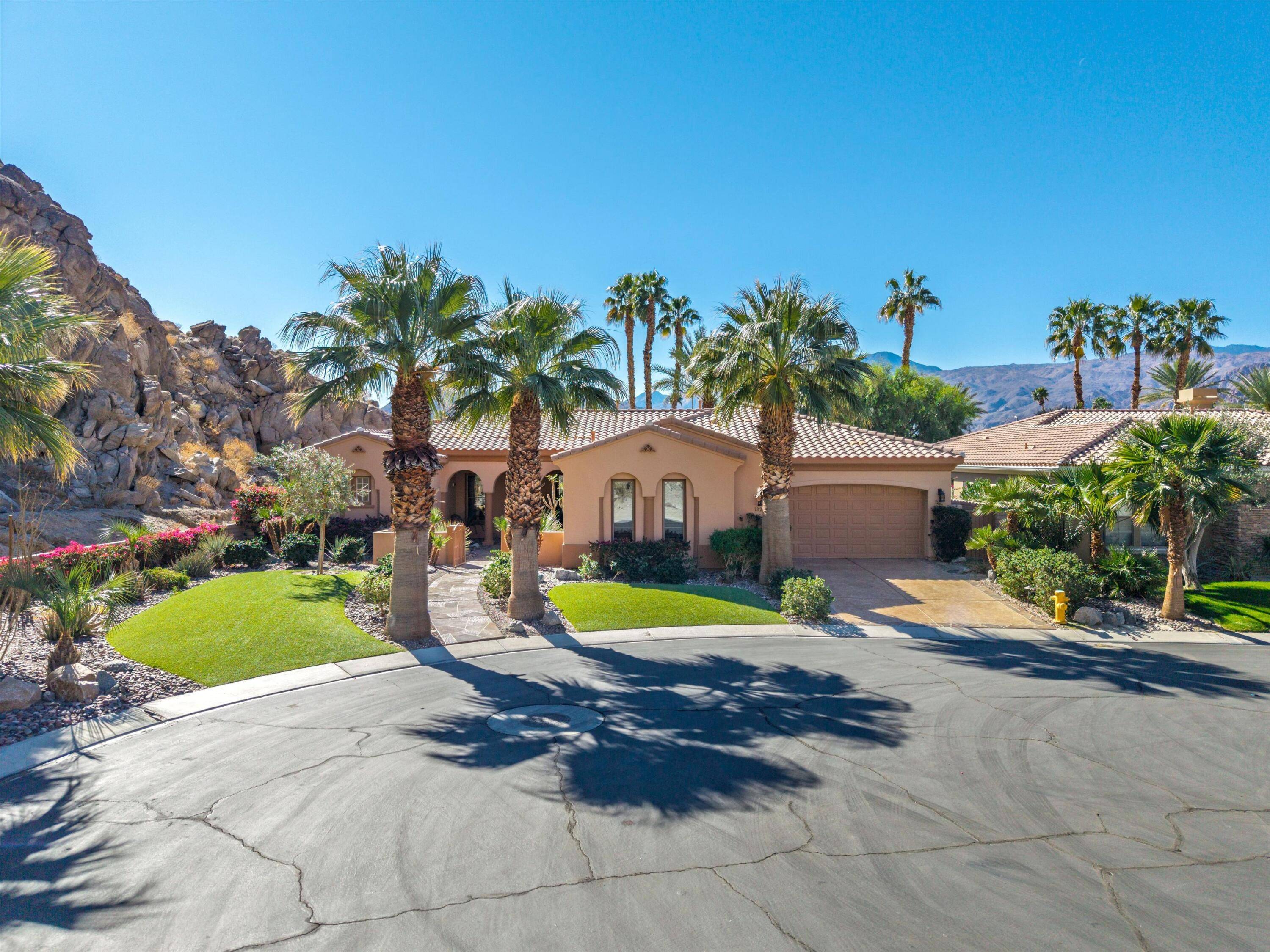 La Quinta, CA 92253,78235 Red Hawk LN