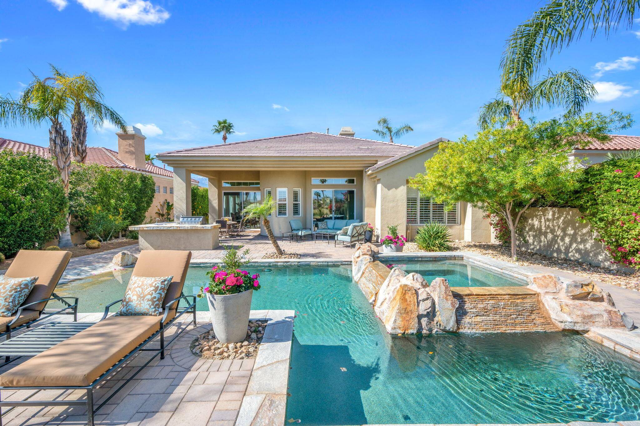 Rancho Mirage, CA 92270,10 Via Bella