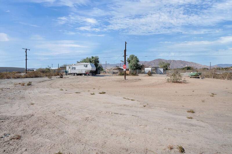 Thermal, CA 92274,3369 Holt AVE