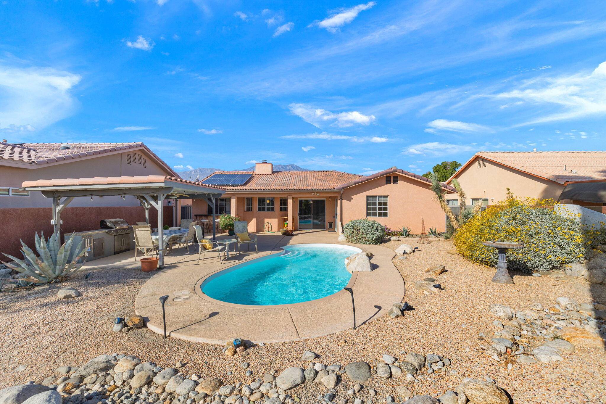 Cathedral City, CA 92234,30700 Avenida Del Padre