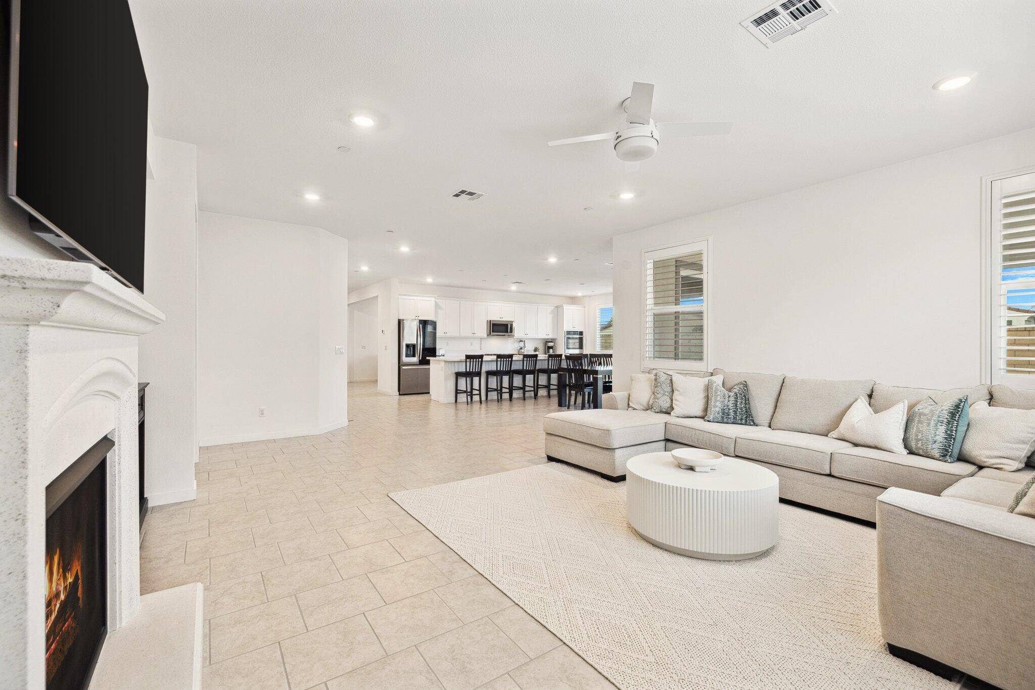 Indio, CA 92203,82054 Verdi RD
