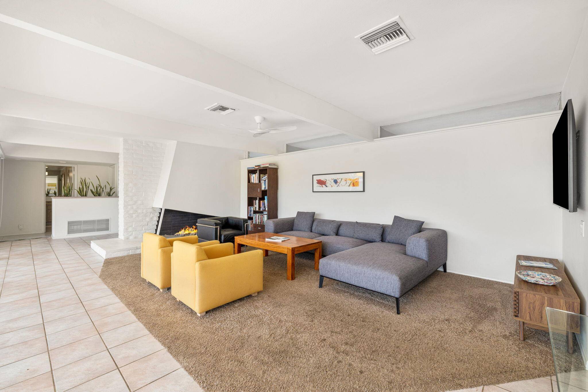 Bermuda Dunes, CA 92203,42520 Caracas PL