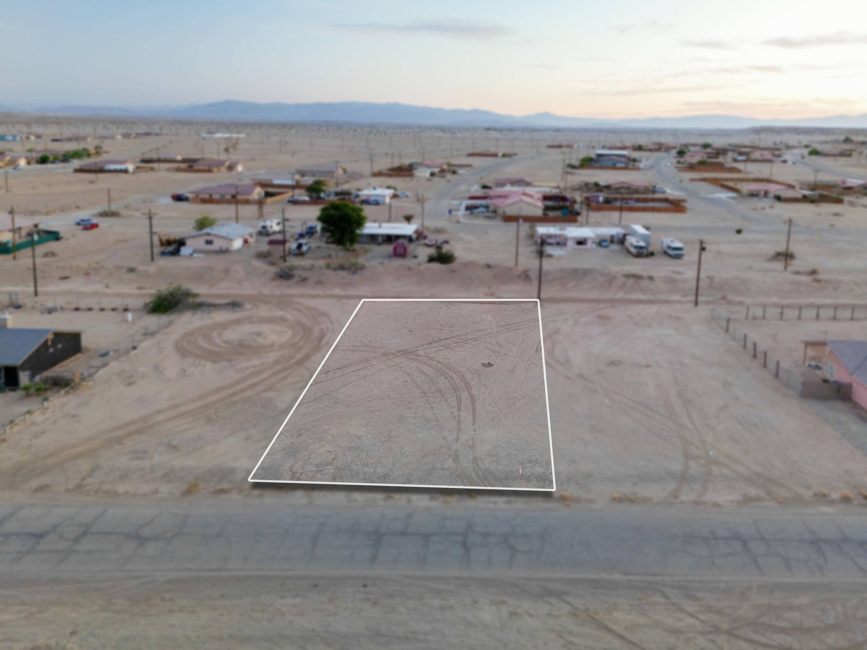 Thermal, CA 92274,1983 Sunset AVE