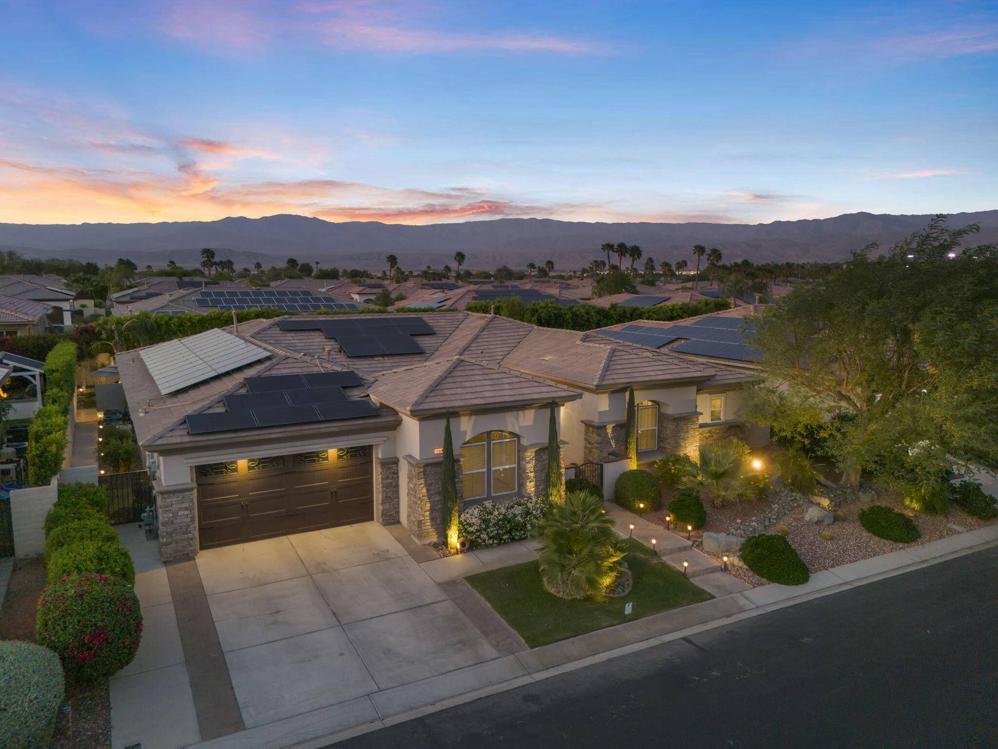 Palm Desert, CA 92211,104 Azzuro DR