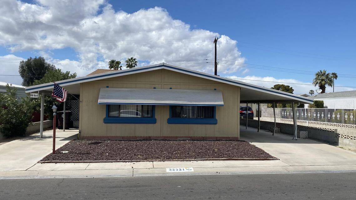 Thousand Palms, CA 92276,33321 Laura DR