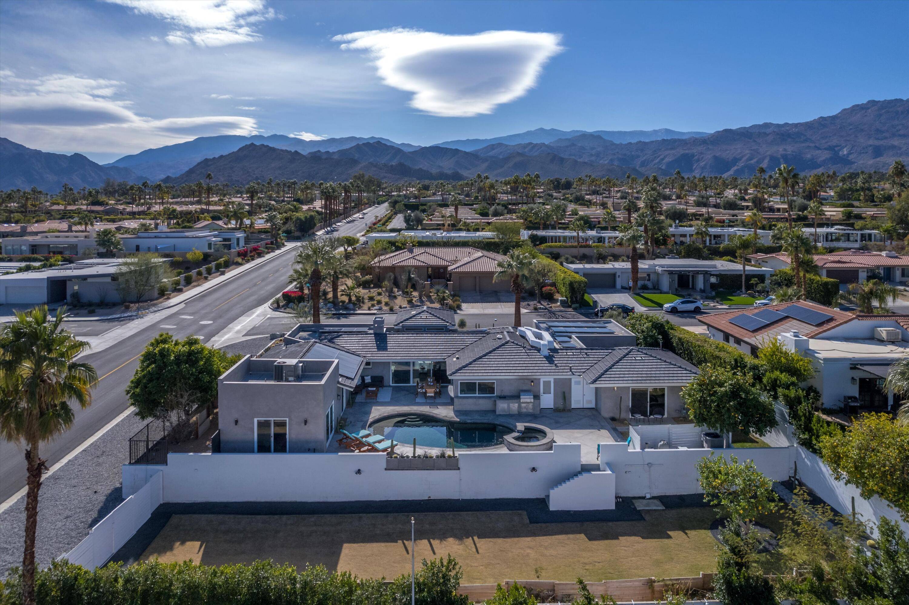 Palm Desert, CA 92260,72992 Bel Air RD