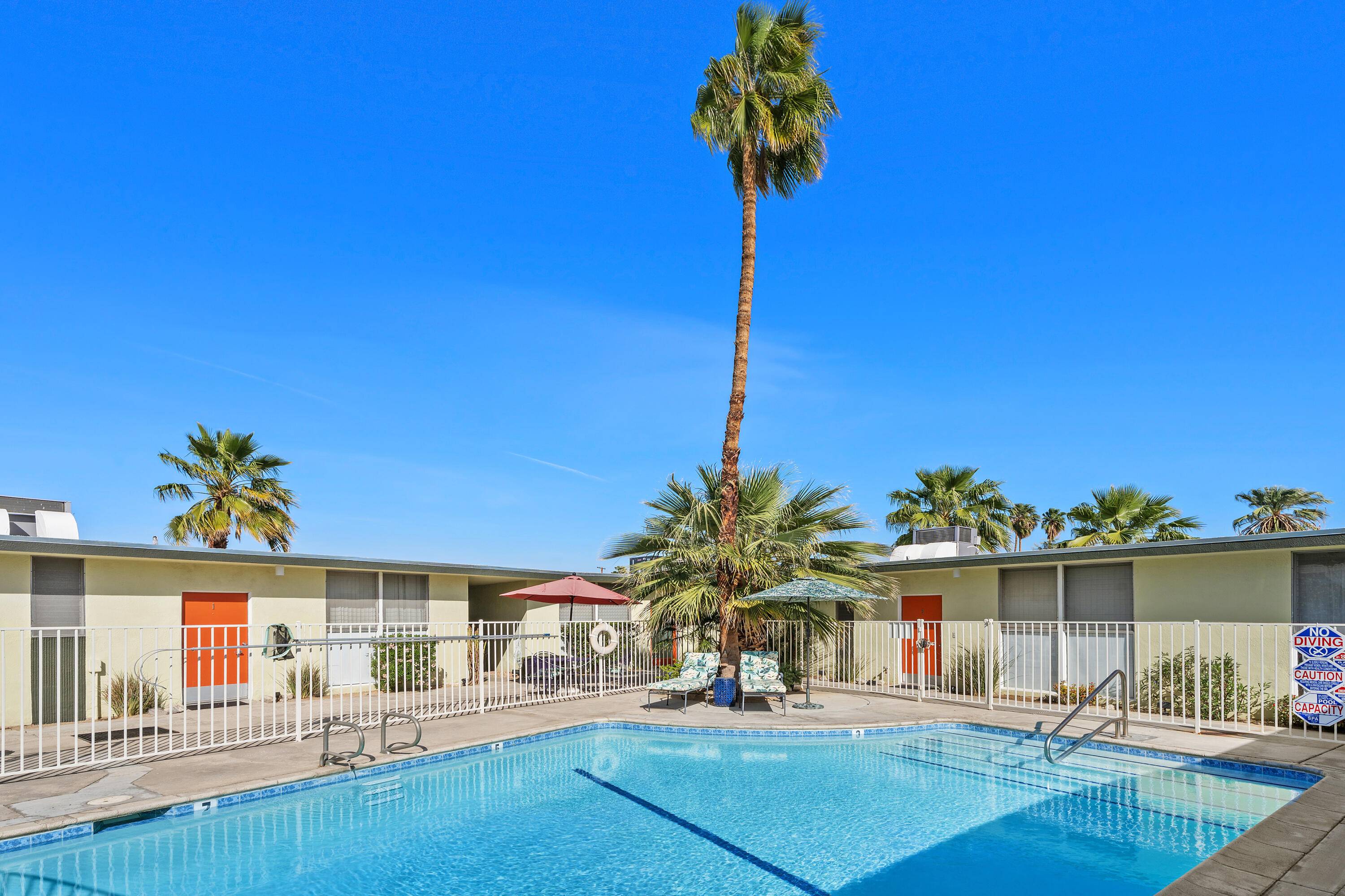 Palm Springs, CA 92262,1777 E Arenas RD #3